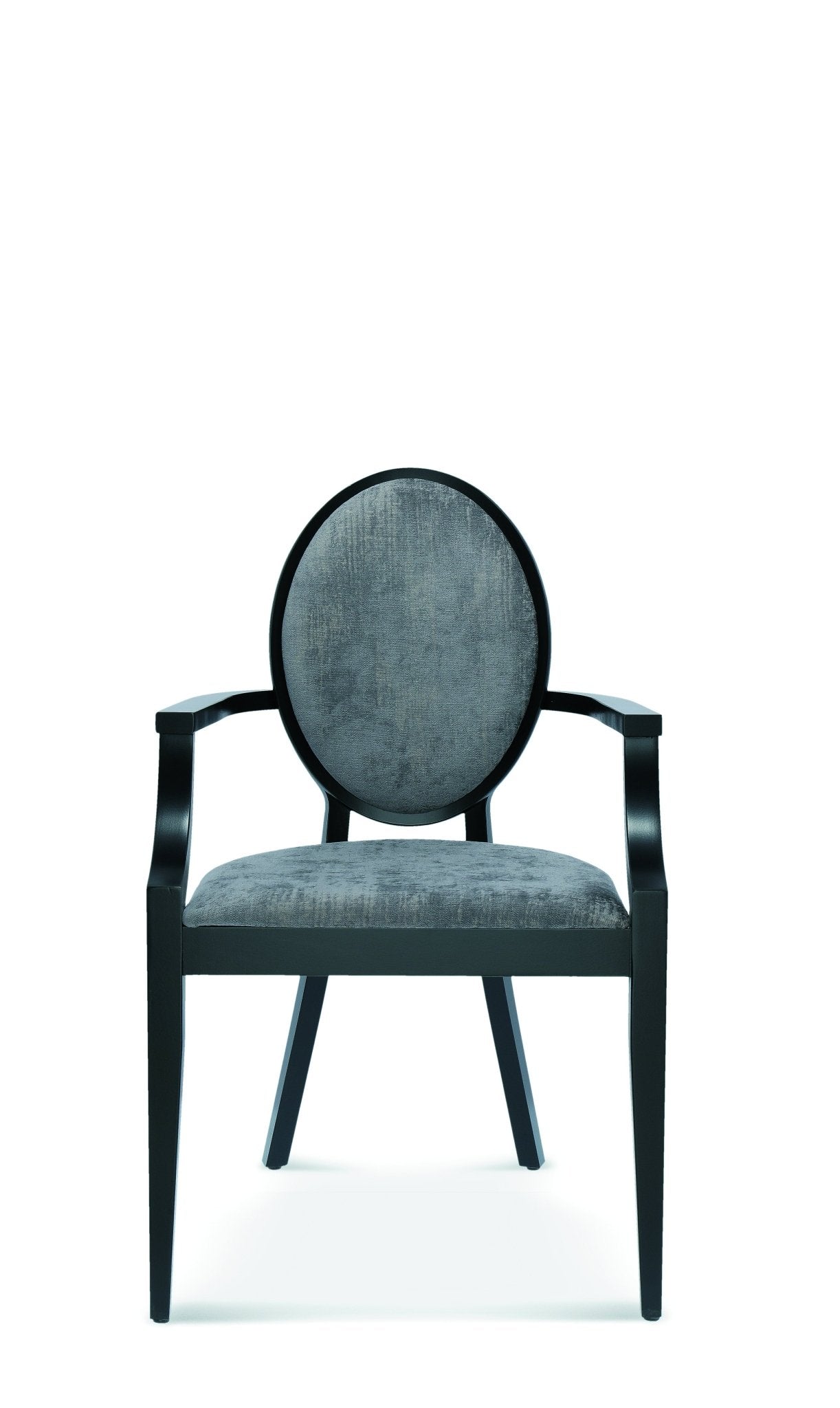 B - 0253 - Basic Collection Kft.