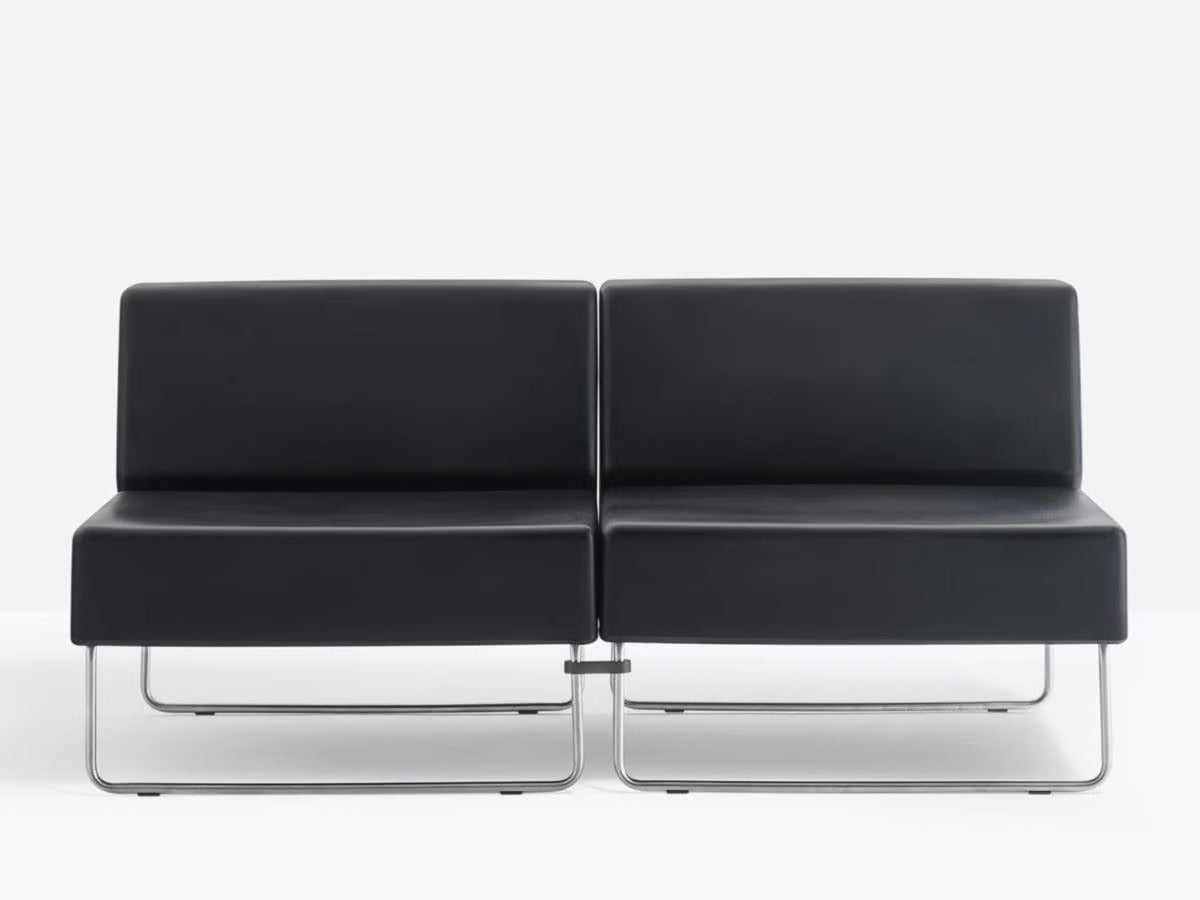 HOST LOUNGE 790 - kép 4