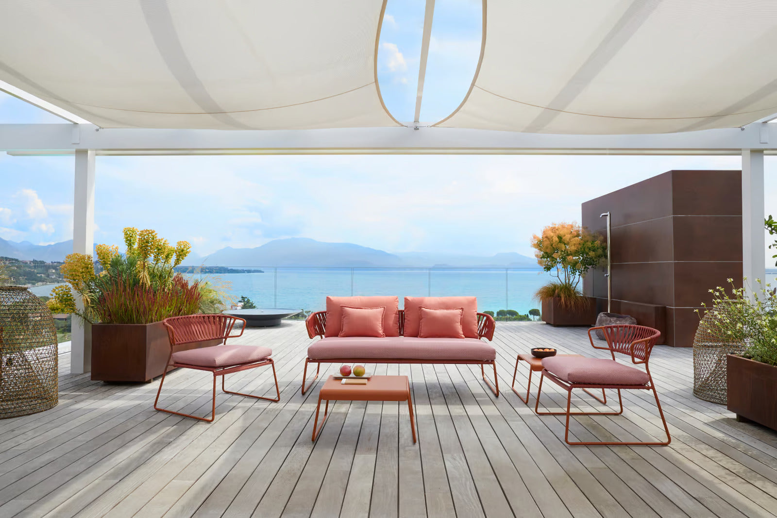 LISA SOFA CLUB - kép 3