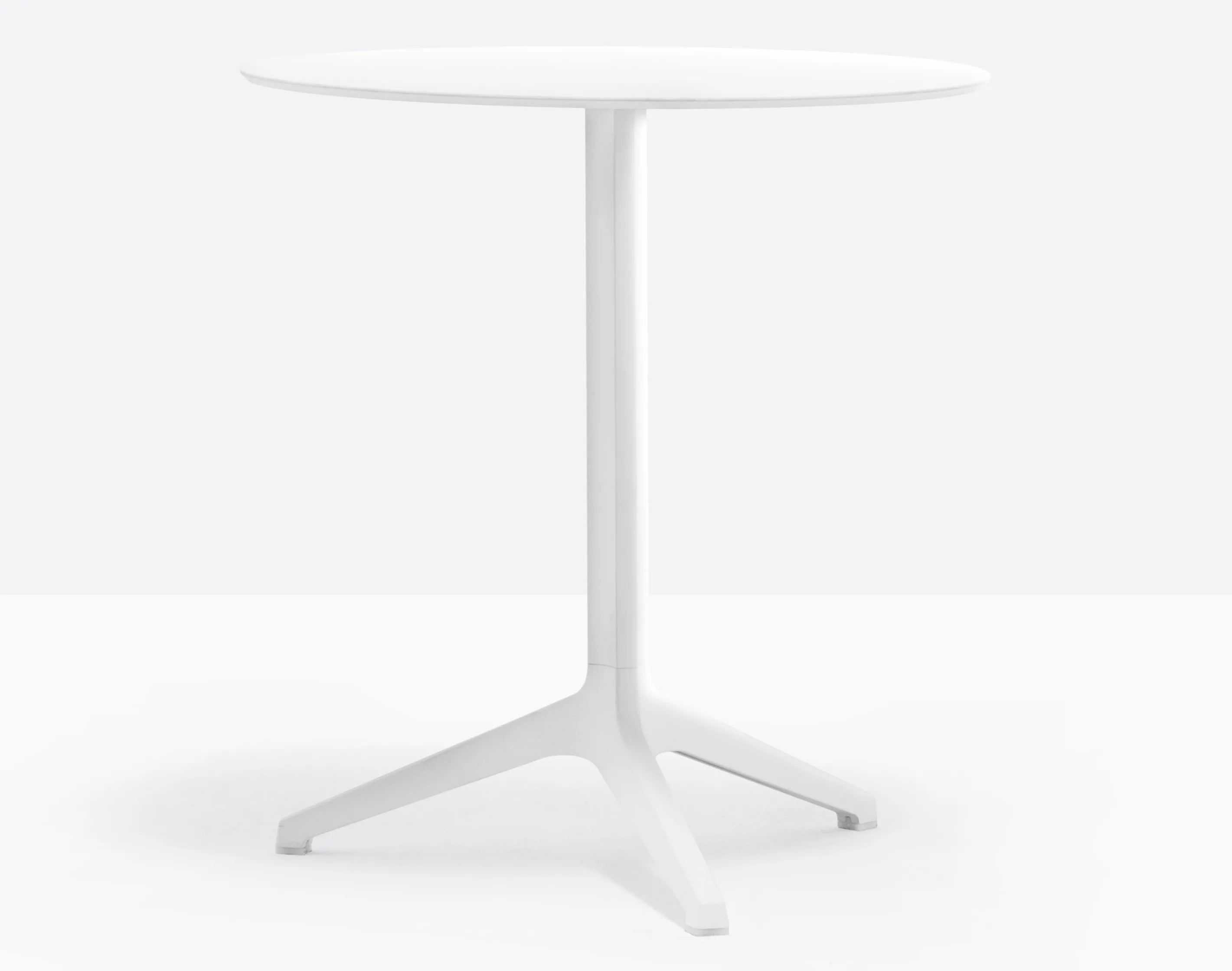 YPSILON 4790 | Round table