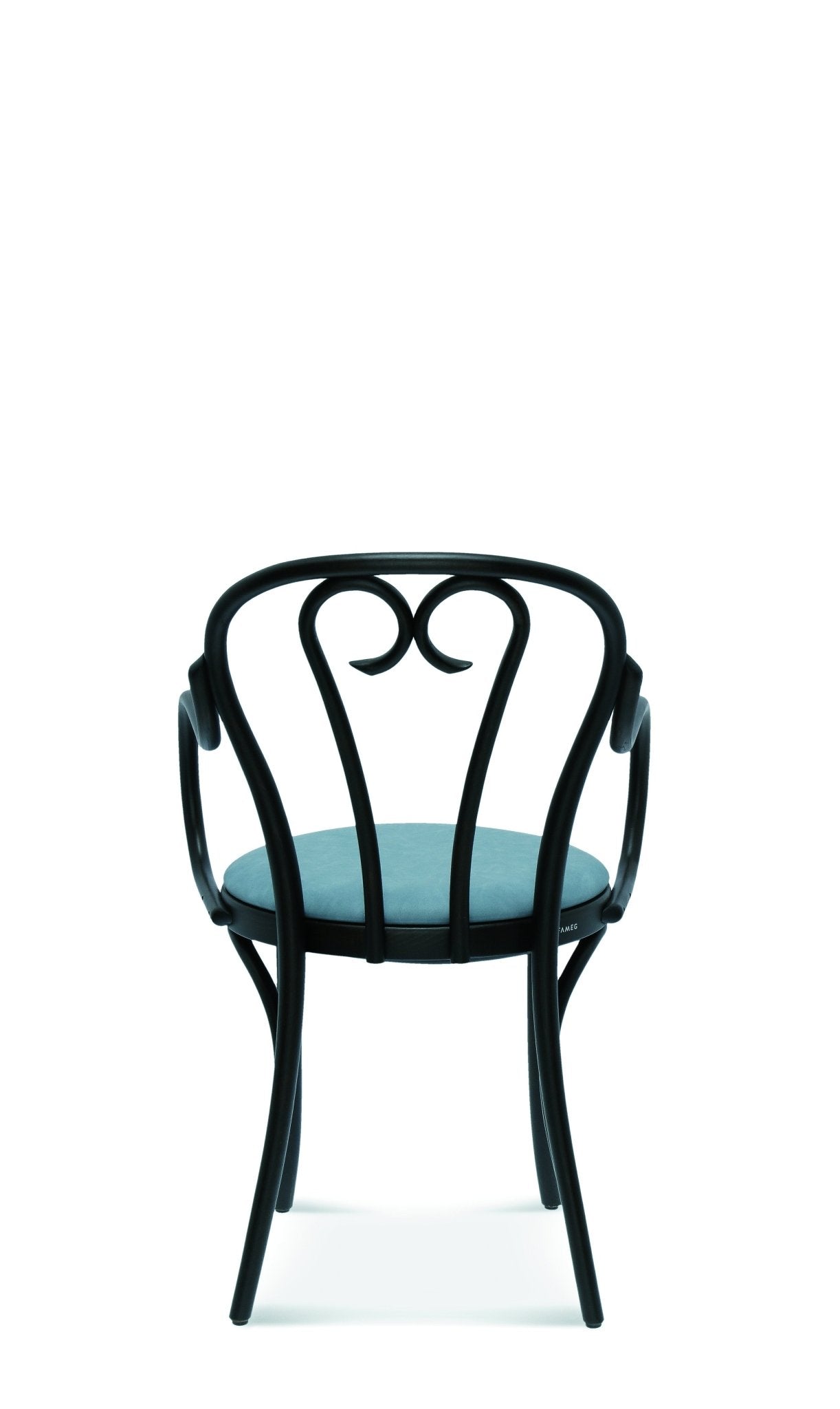 c - Basic Collection Kft.