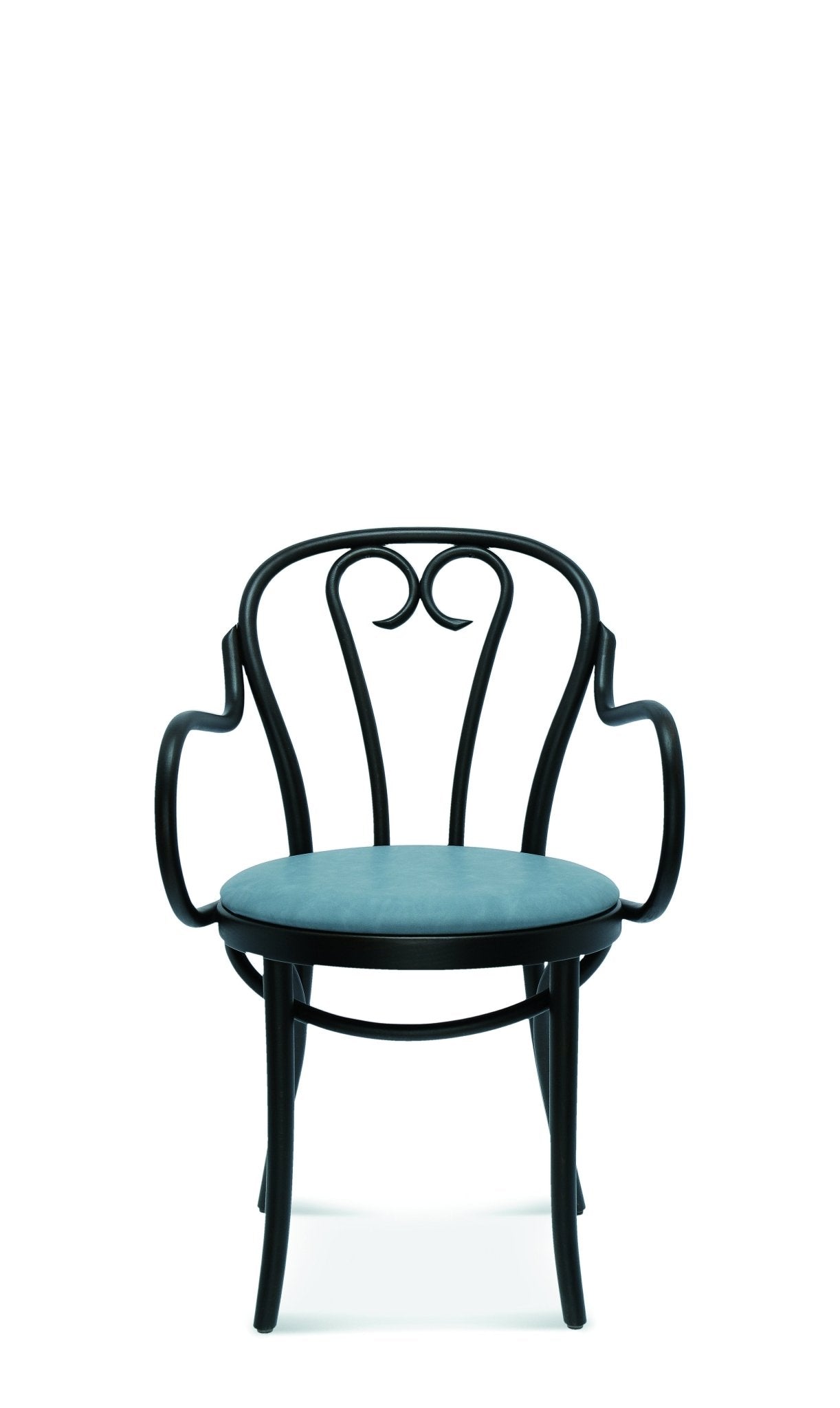 c - Basic Collection Kft.