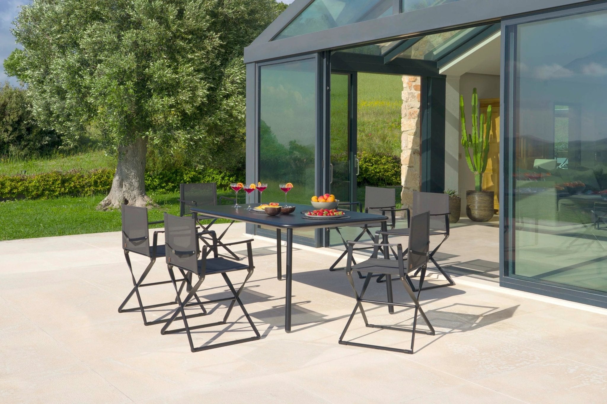 CIAK - Basic Collection Kft.