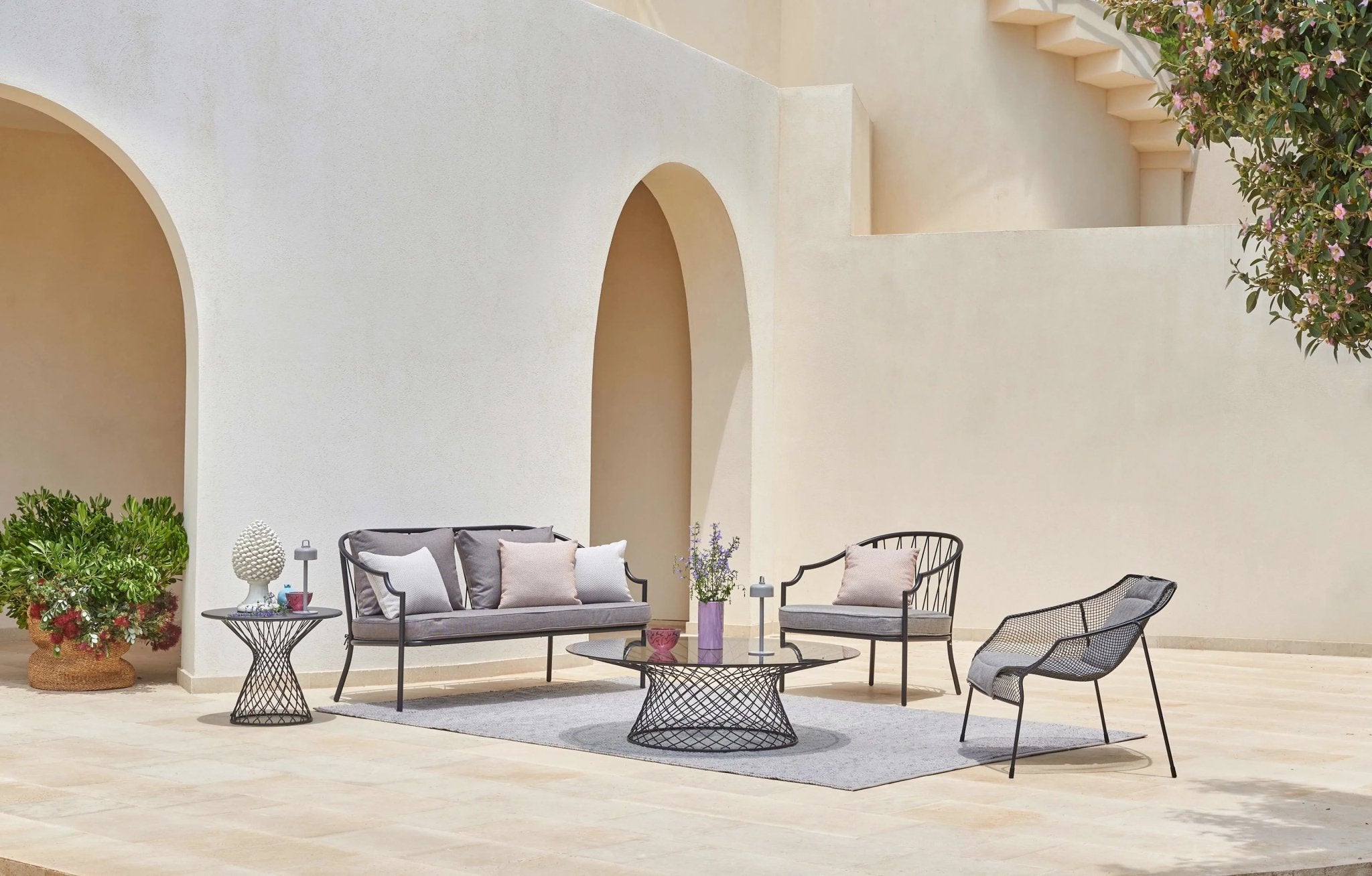 COMO - Basic Collection Kft.