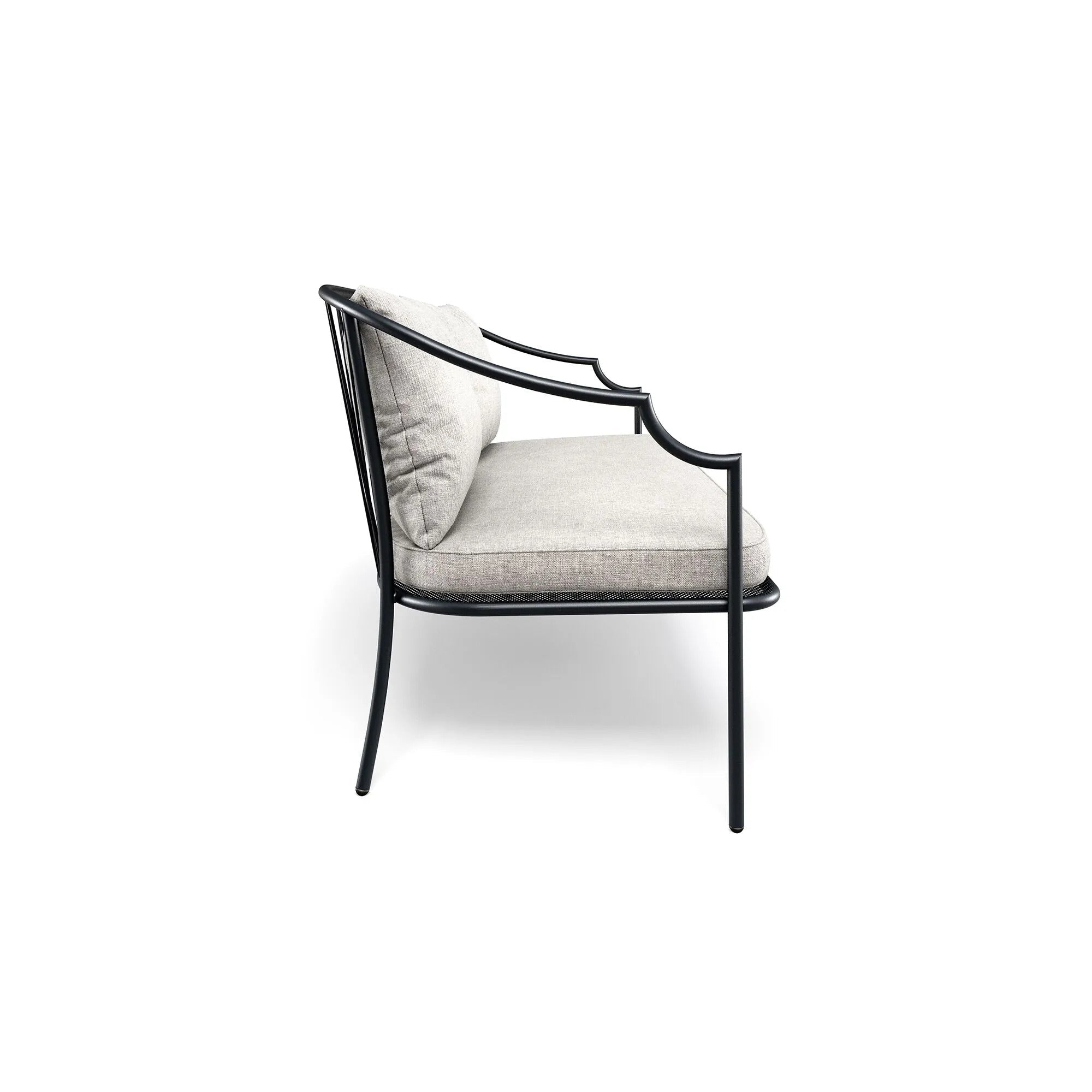 COMO - Basic Collection Kft.