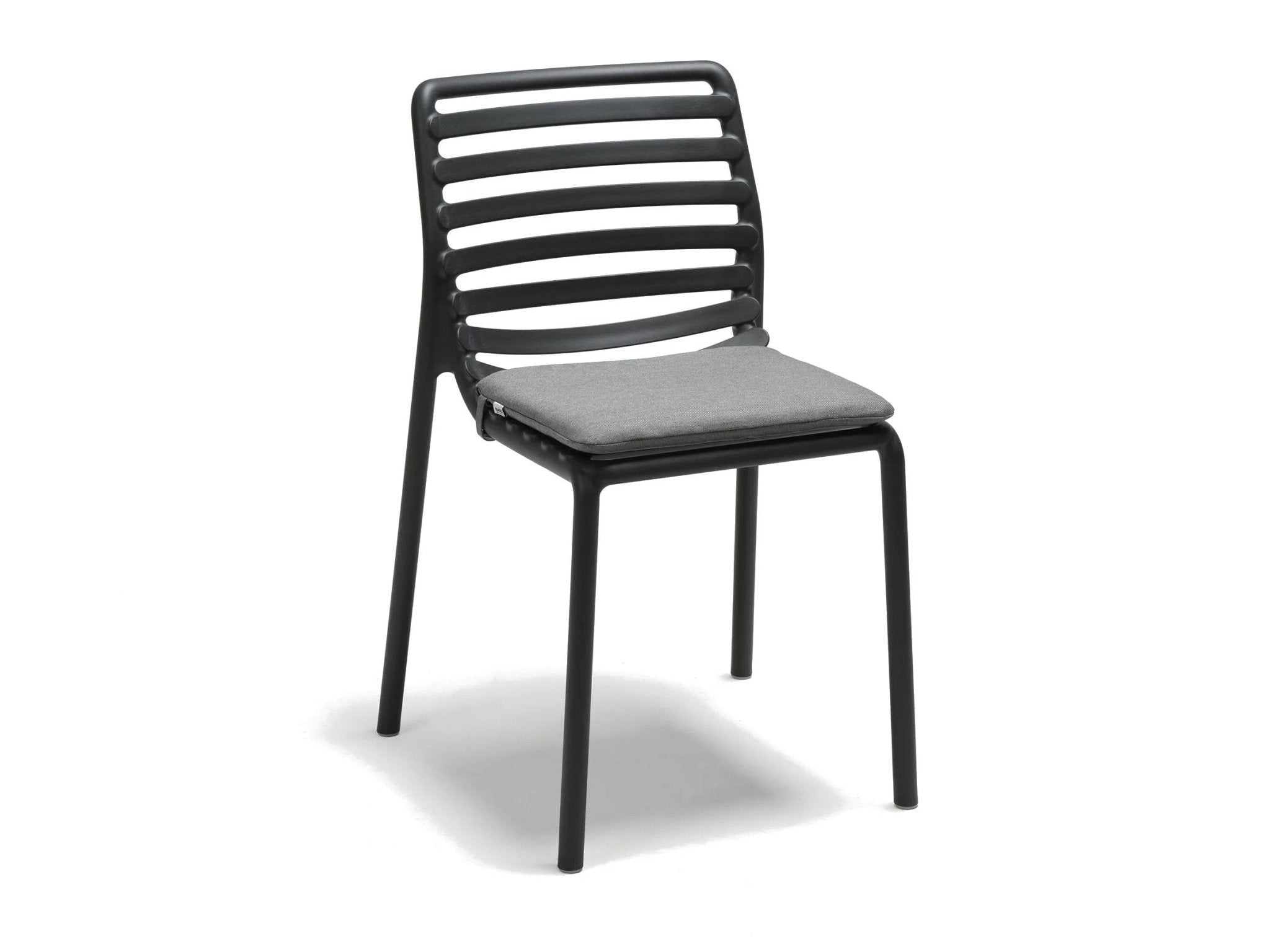 DOGA BISTROT - Basic Collection Kft.