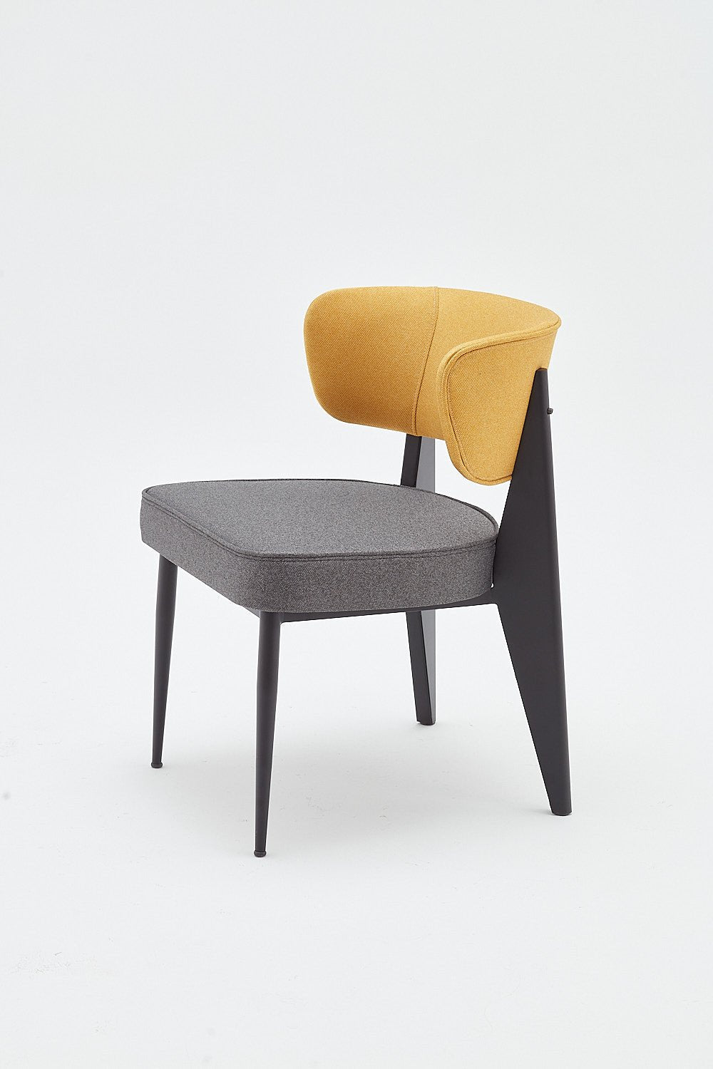 ETO CHAIR - Basic Collection Kft.