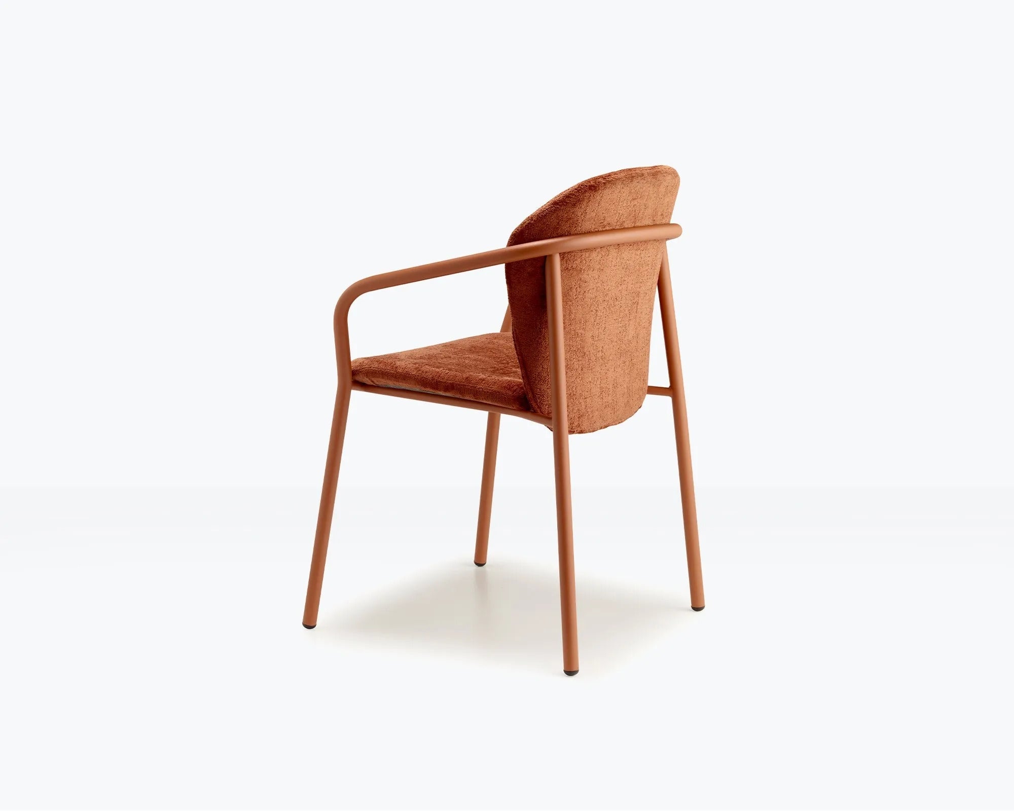 FINN - Basic Collection Kft.