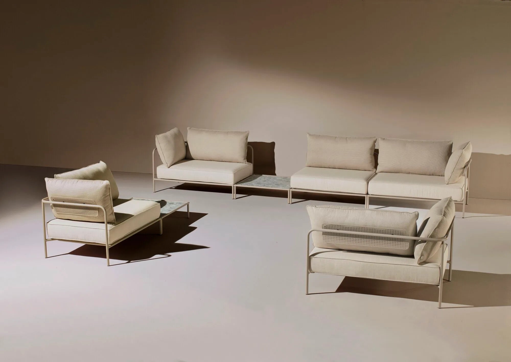 FLAP - Basic Collection Kft.