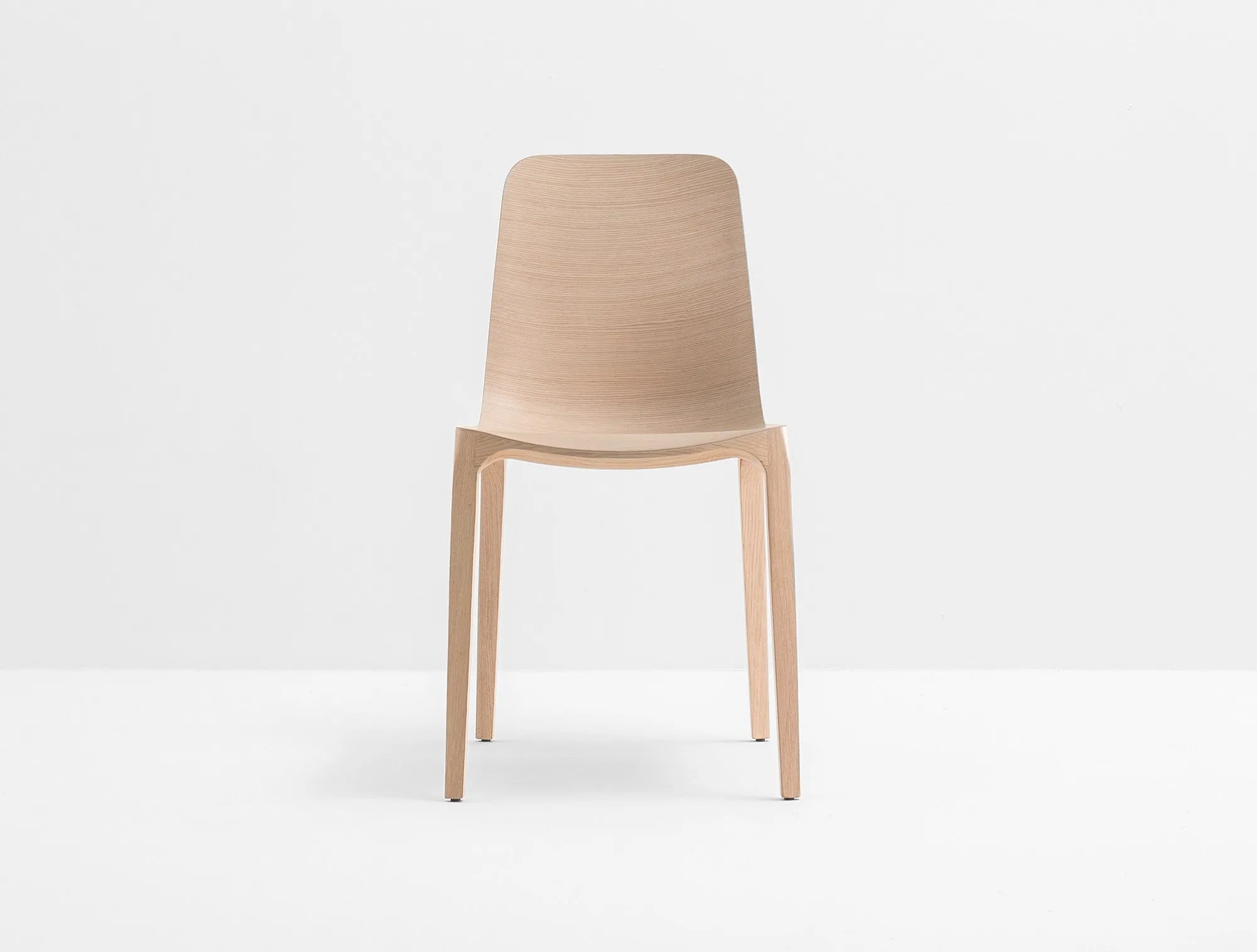 FRIDA 752 - Basic Collection Kft.
