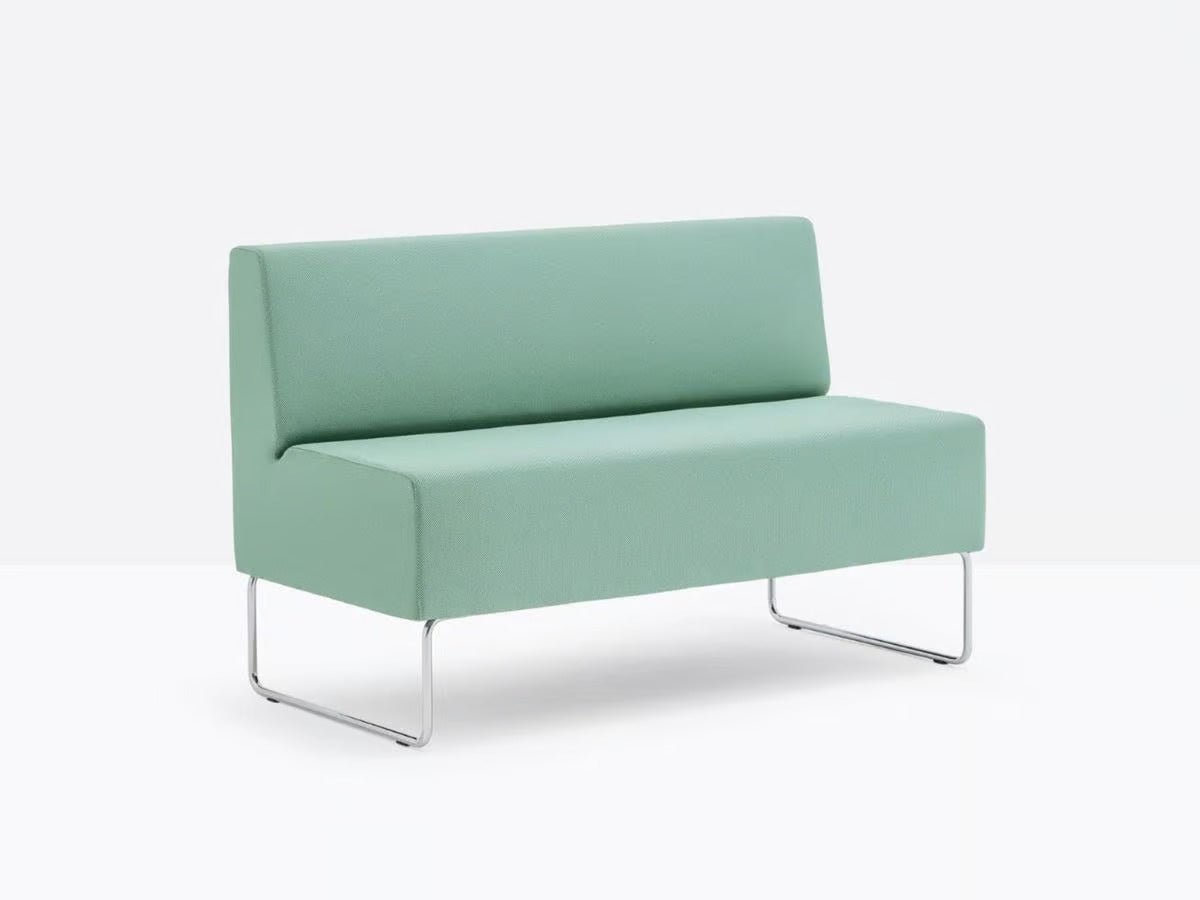HOST 200 - Basic Collection Kft.