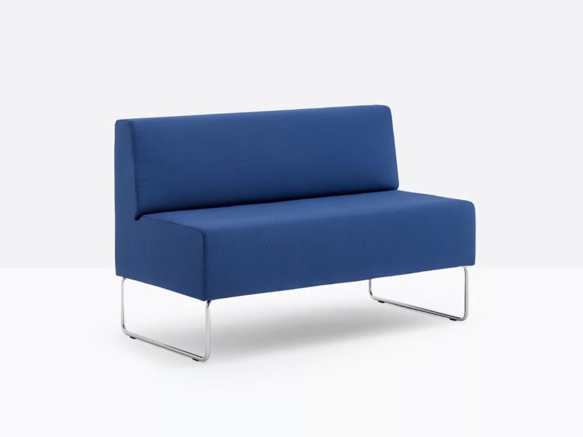HOST 200 - Basic Collection Kft.
