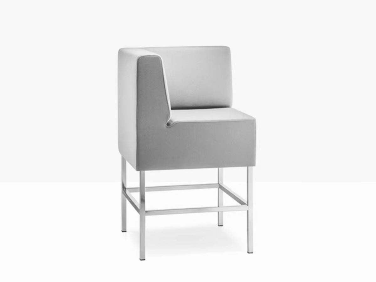 HOST 222 - Basic Collection Kft.