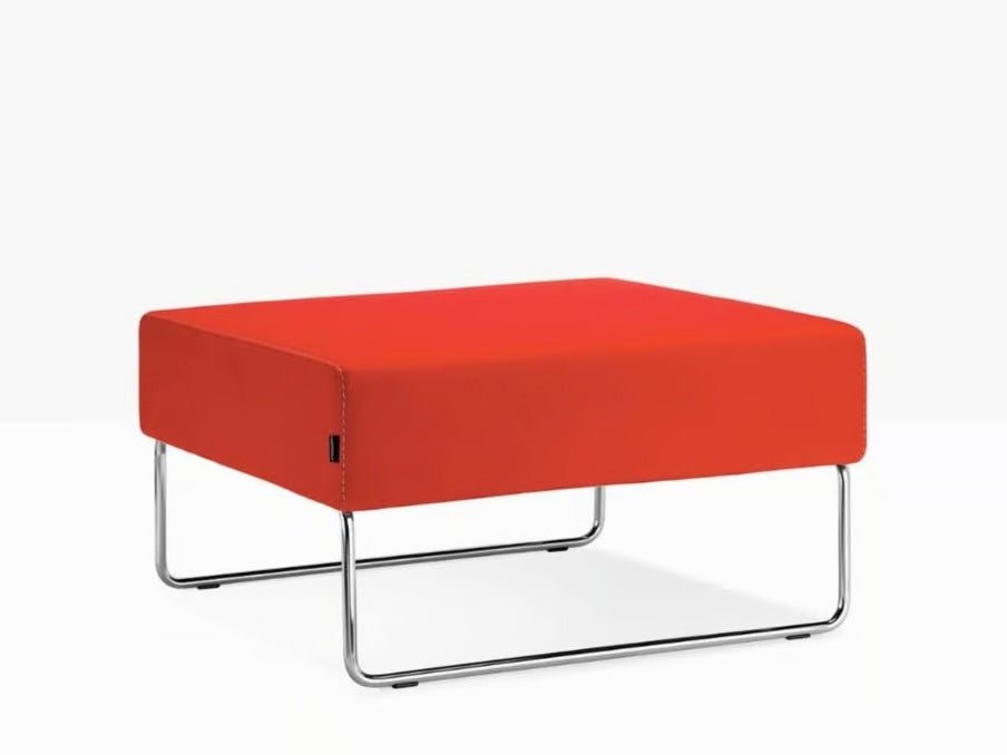 HOST LOUNGE 793 - Basic Collection Kft.