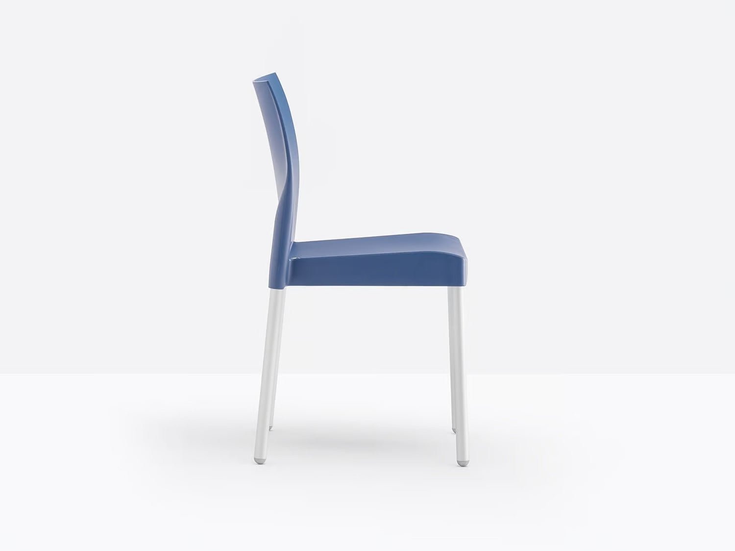 ICE 800 - Basic Collection Kft.