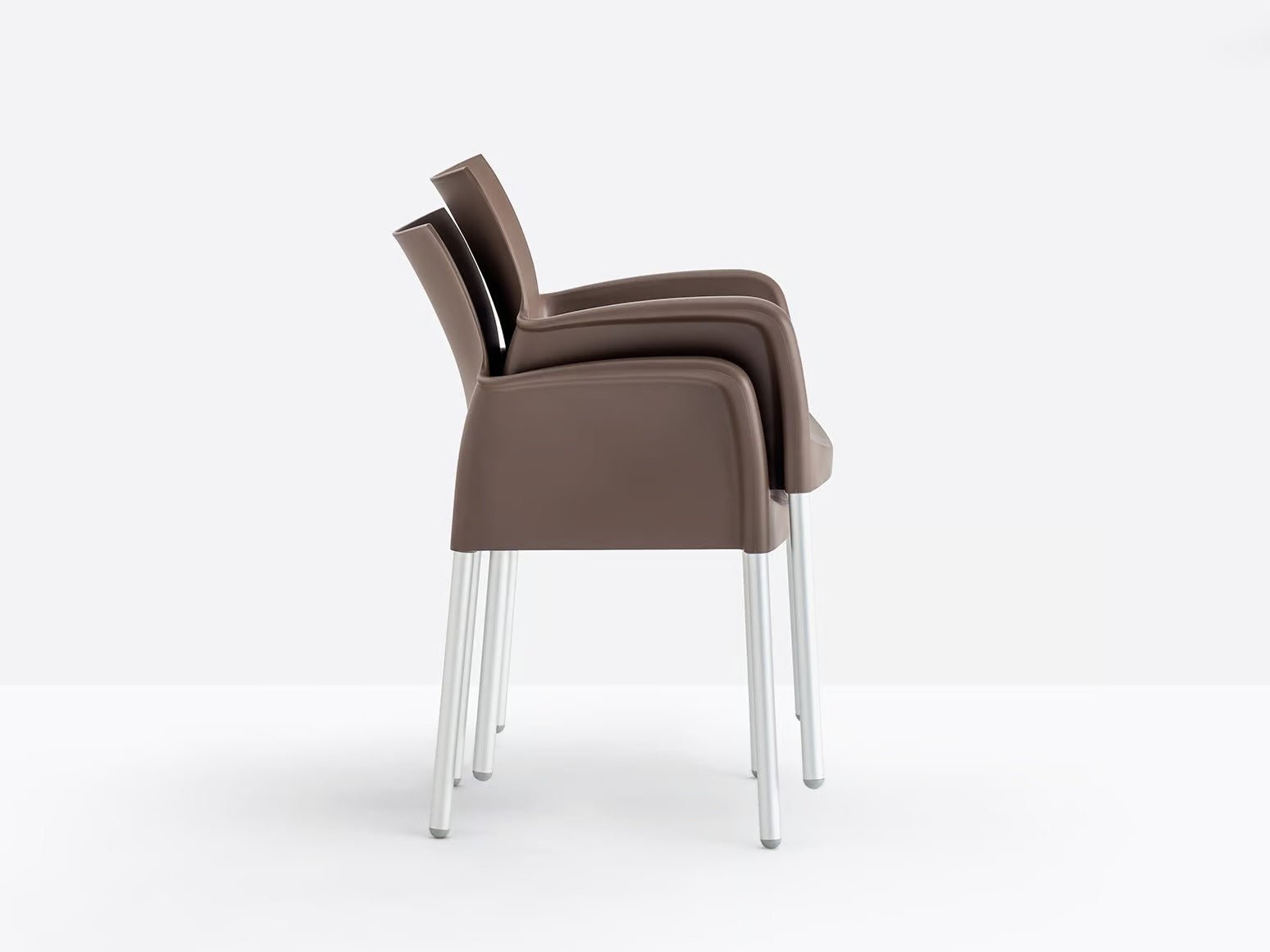 ICE 850 - Basic Collection Kft.