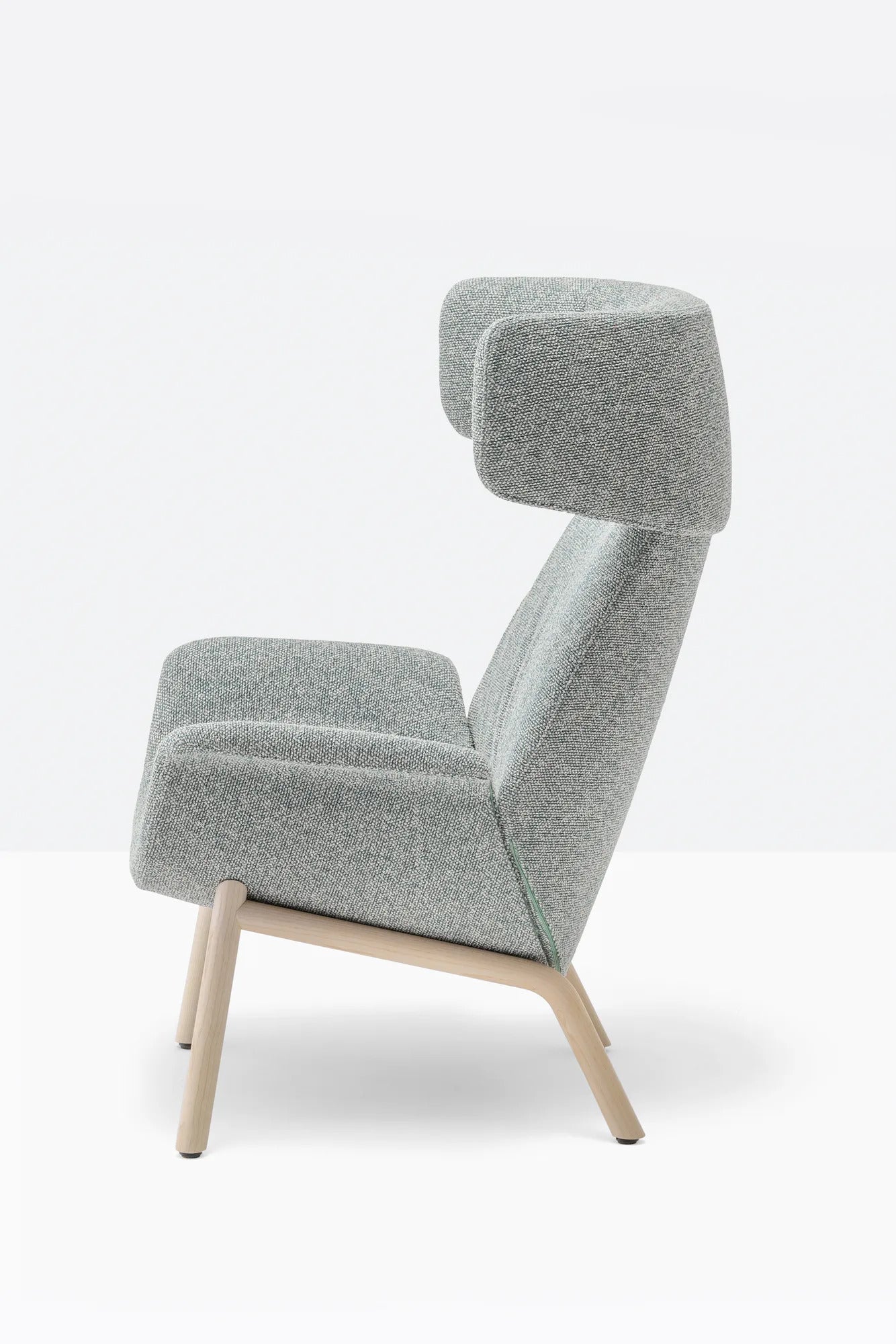ILA 2024 - Basic Collection Kft.