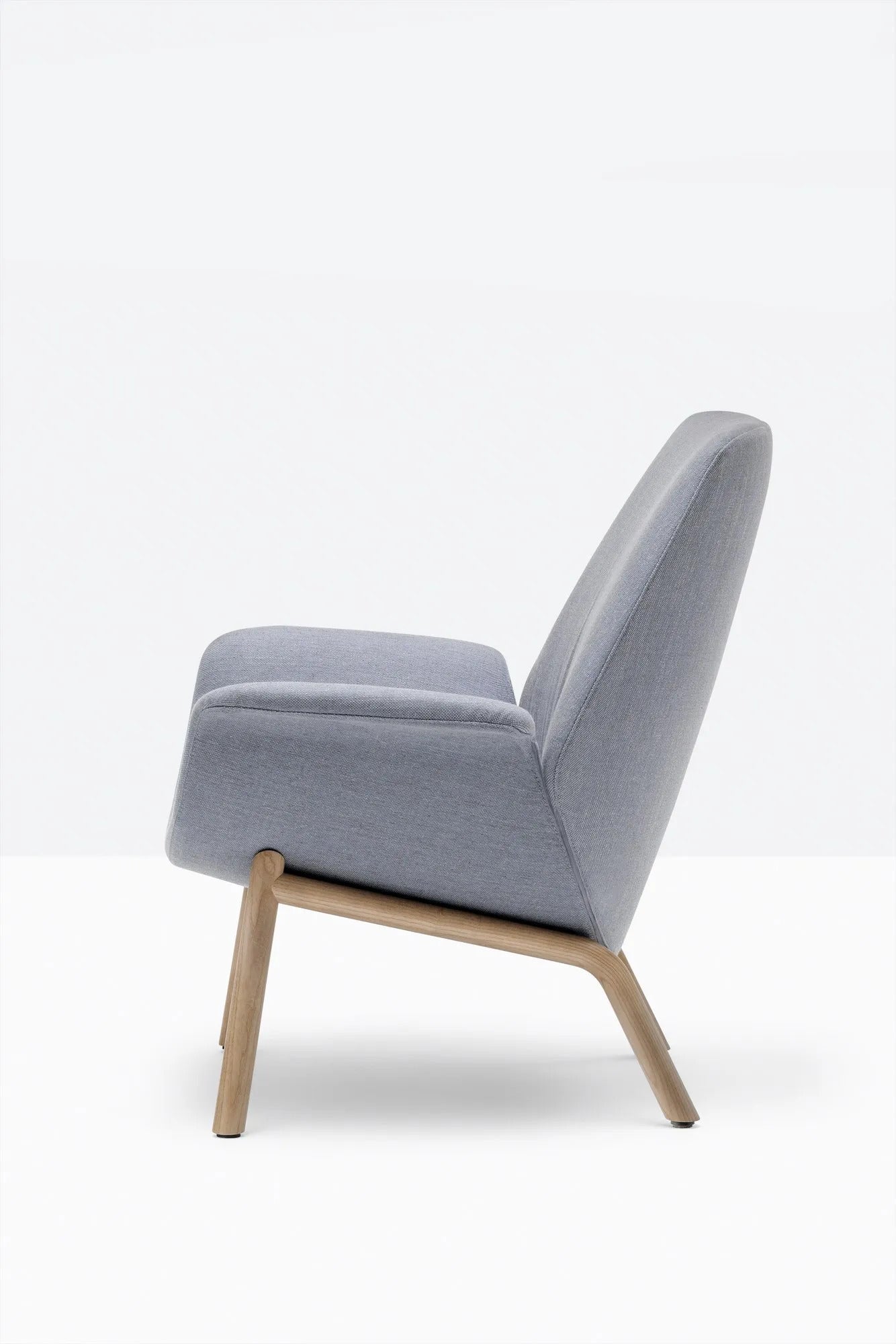 ILA 2025 - Basic Collection Kft.