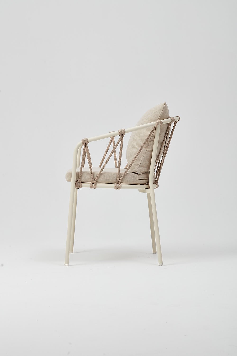 JOKER ALUMINIUM ARMCHAIR - Basic Collection Kft.