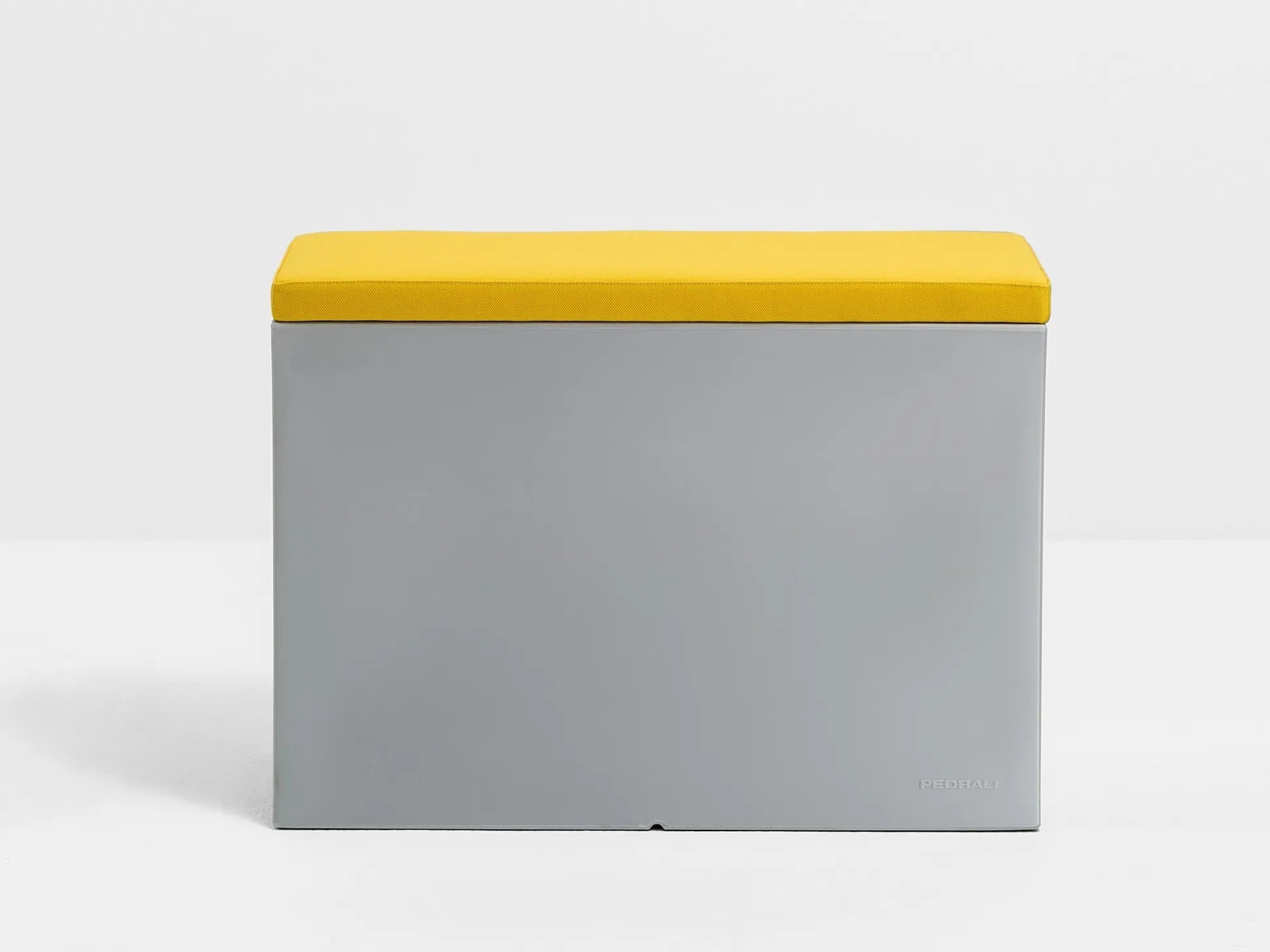 KADO - Basic Collection Kft.
