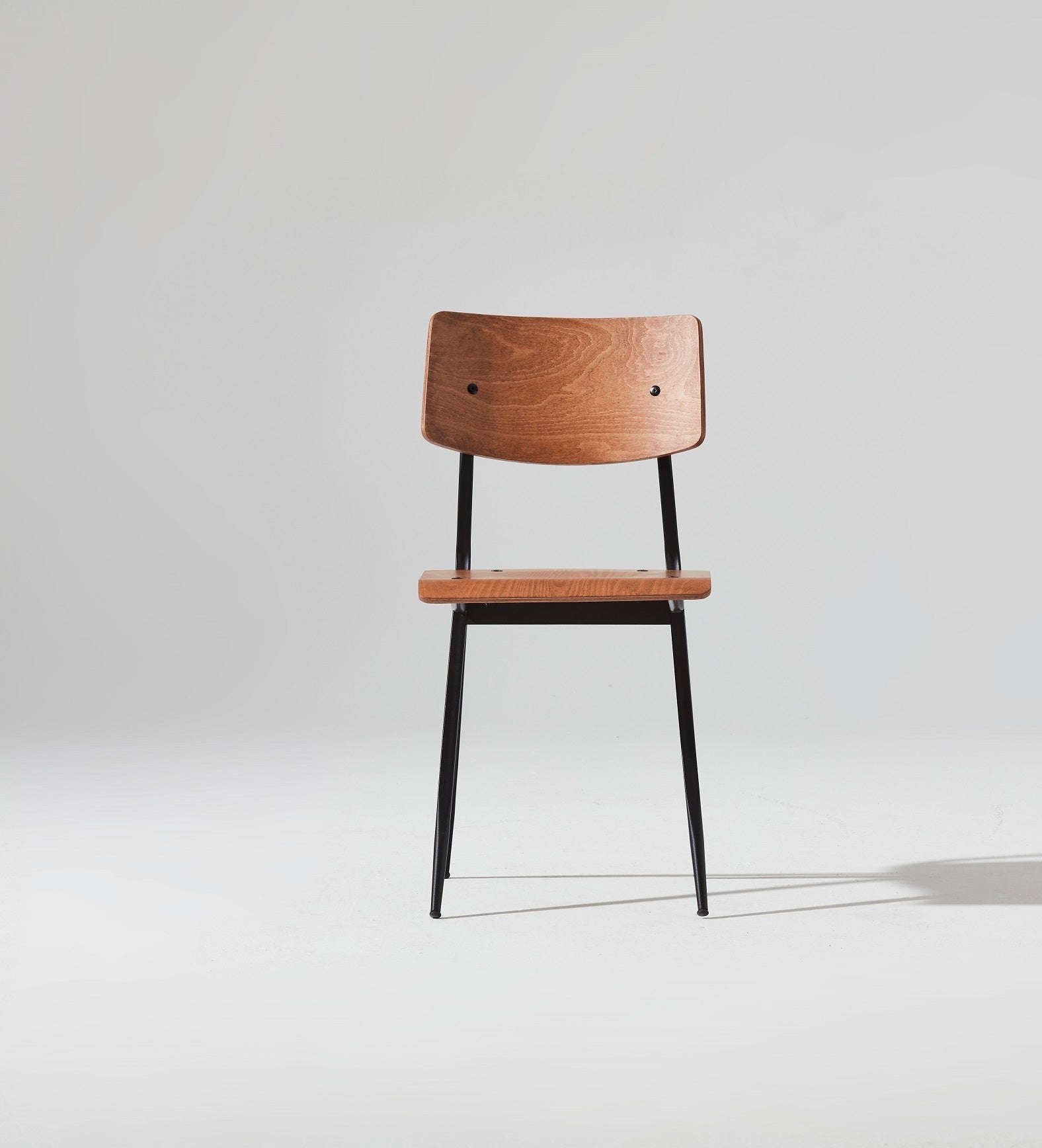KRAMER CHAIR - Basic Collection Kft.