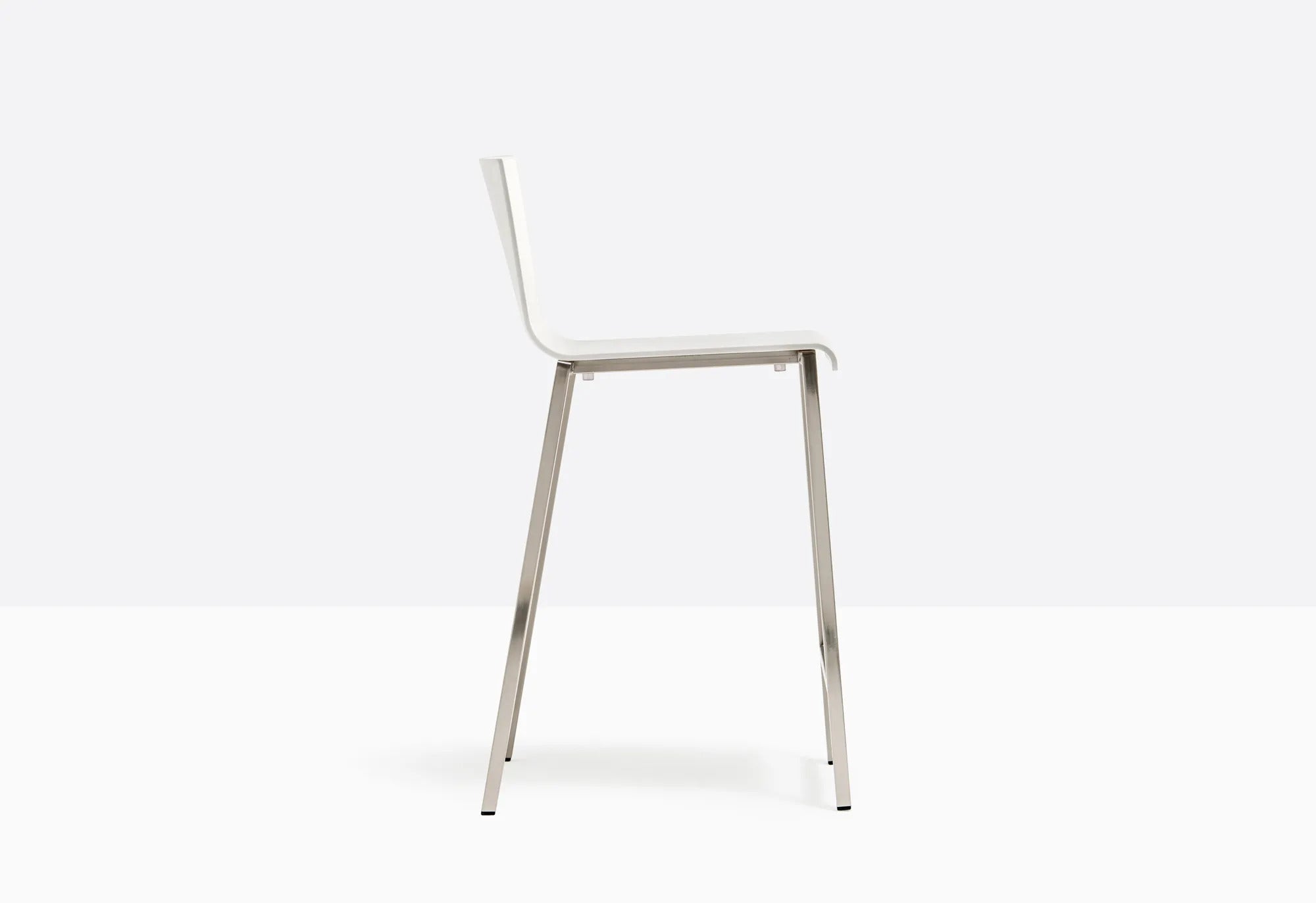 KUADRA 1102 - Basic Collection Kft.