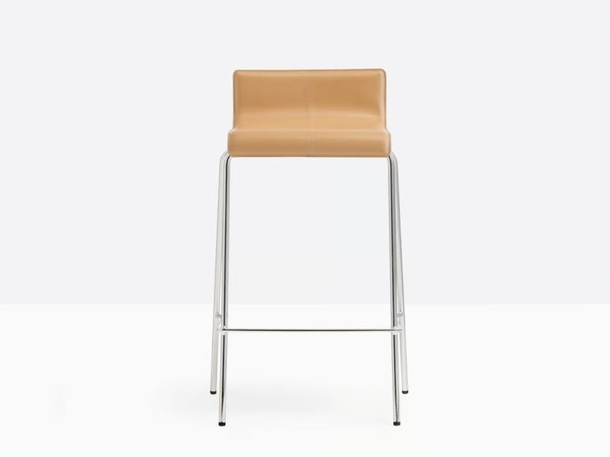 KUADRA 1332/F - Basic Collection Kft.