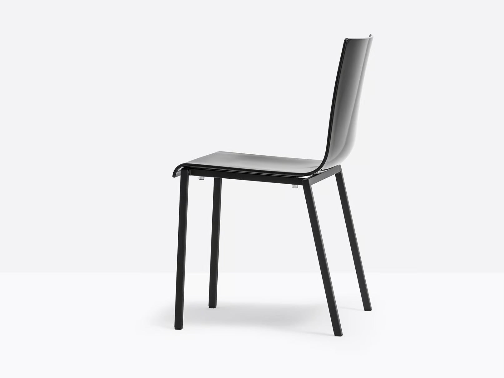 KUADRA XL 2401 - Basic Collection Kft.