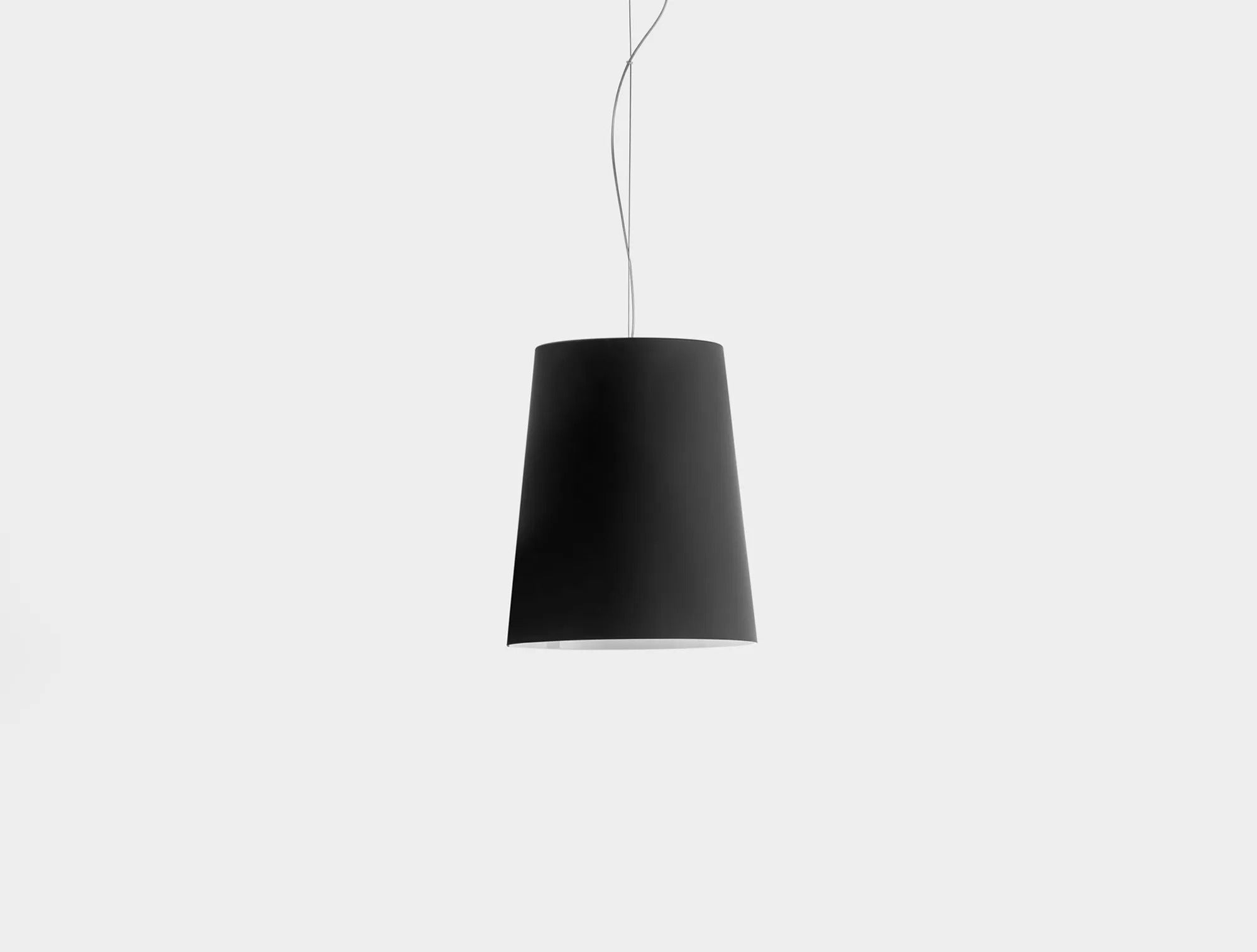 L001S - Basic Collection Kft.