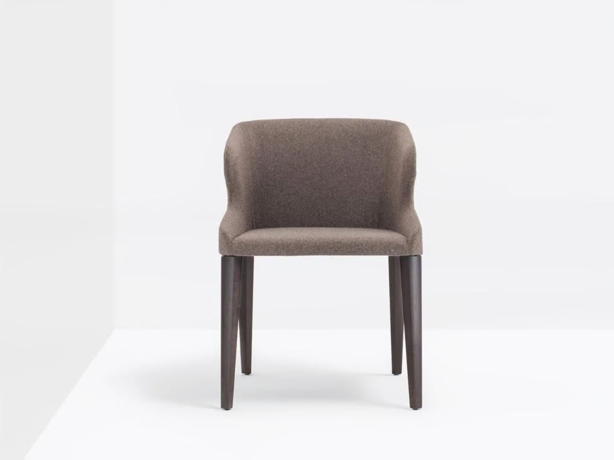LEILA 681 - Basic Collection Kft.