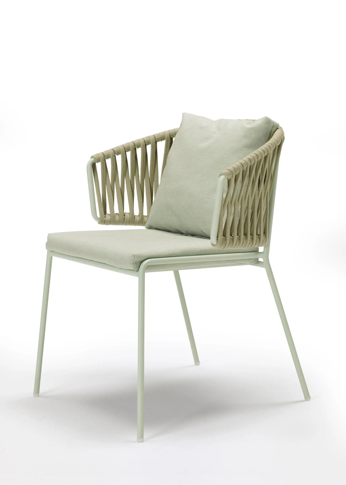 LISA FILÒ NEST - Basic Collection Kft.