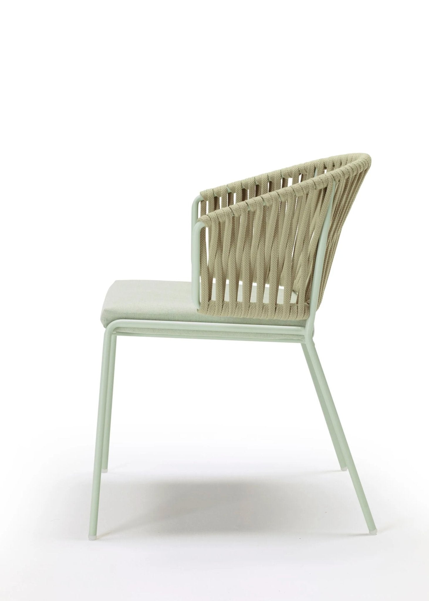 LISA FILÒ NEST - Basic Collection Kft.