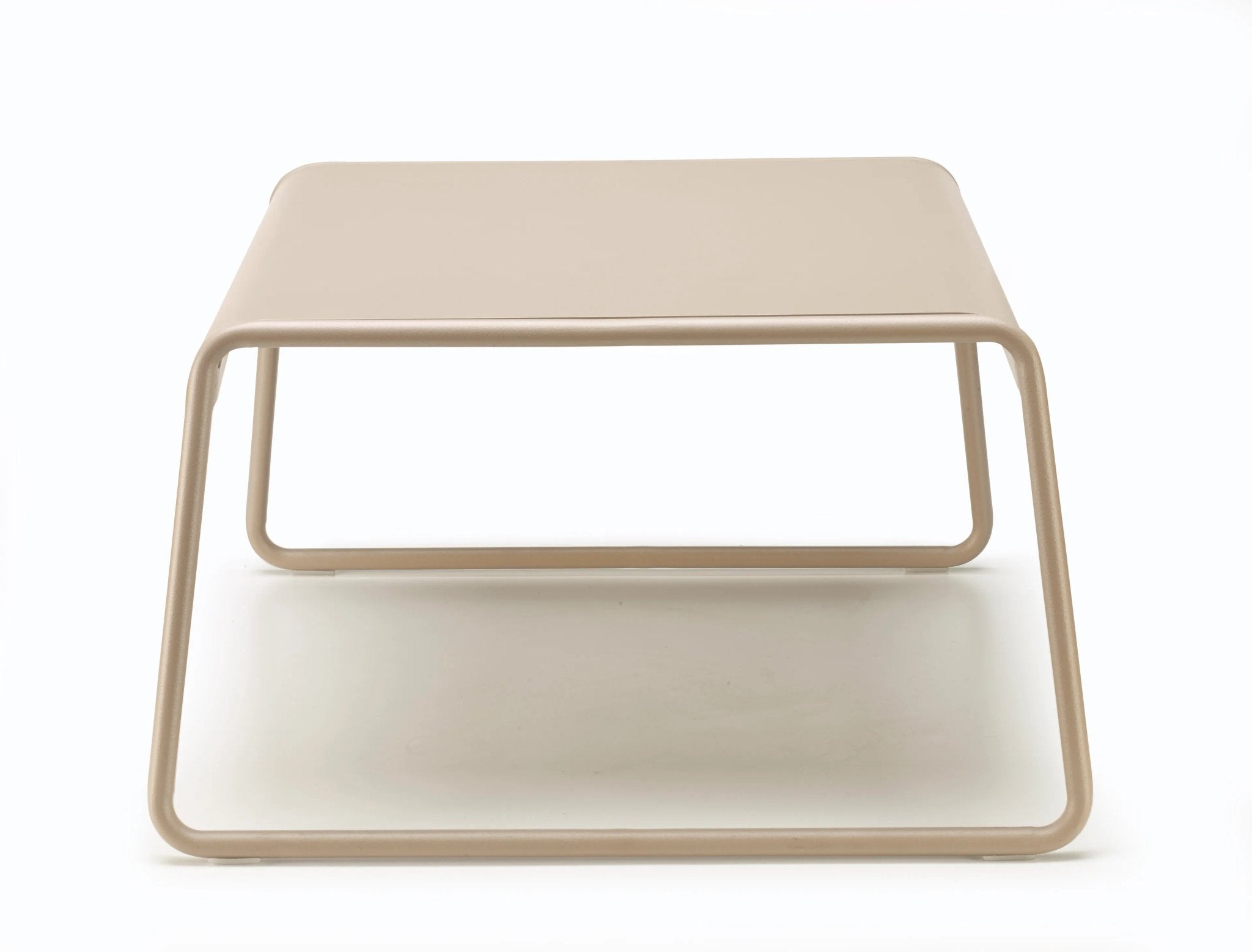 LISA LOUNGE - Basic Collection Kft.