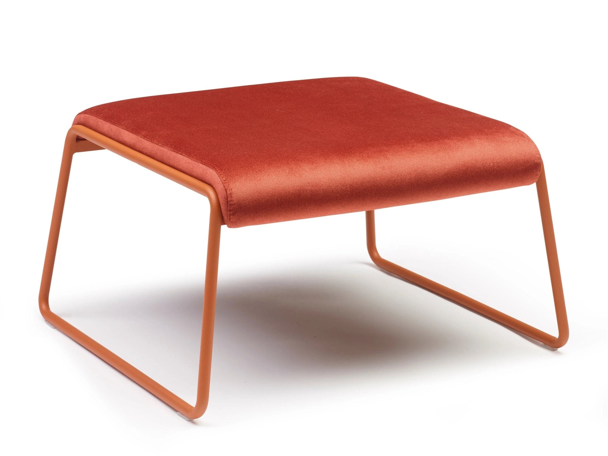LISA LOUNGE - Basic Collection Kft.