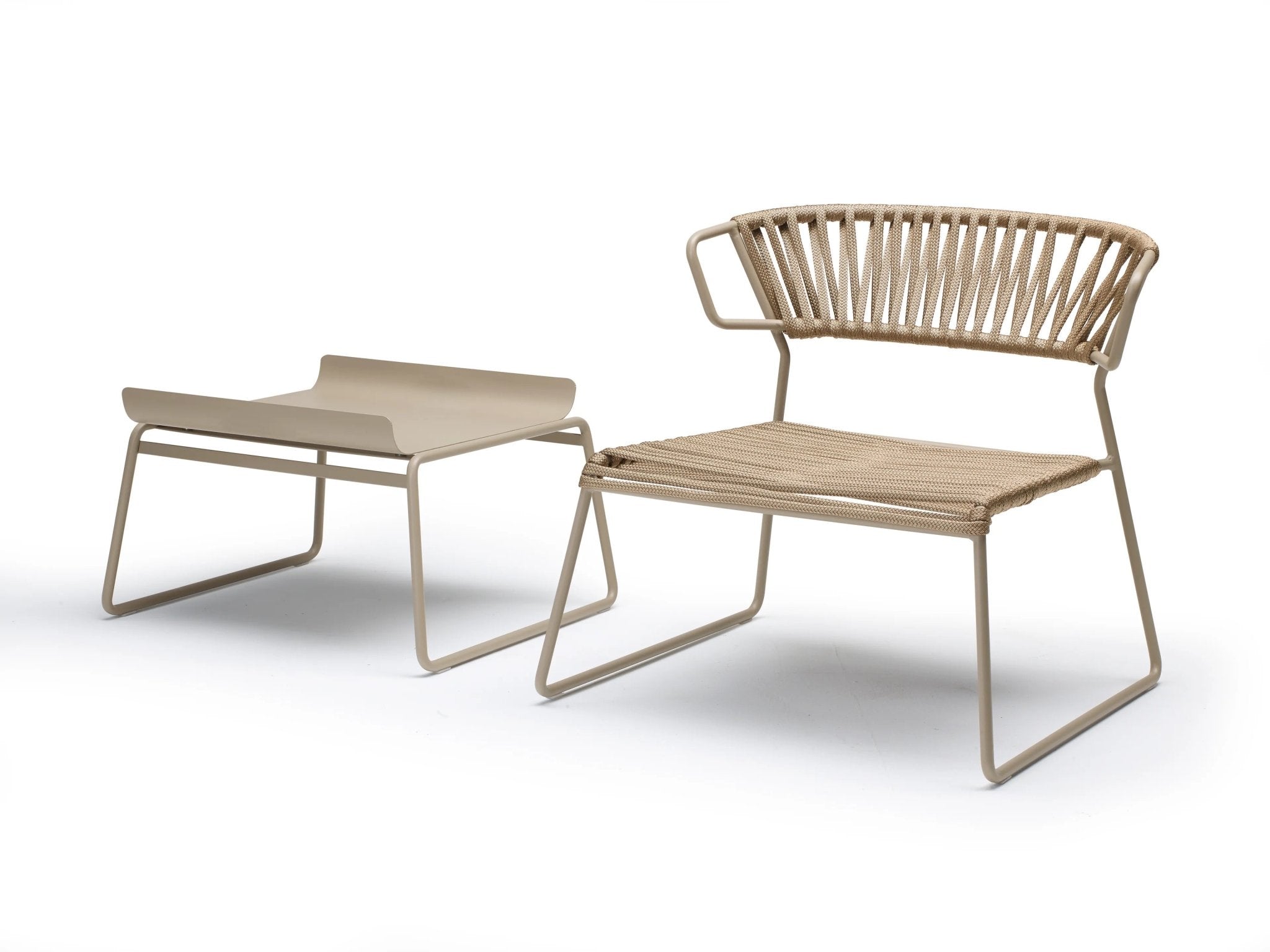 LISA LOUNGE - Basic Collection Kft.