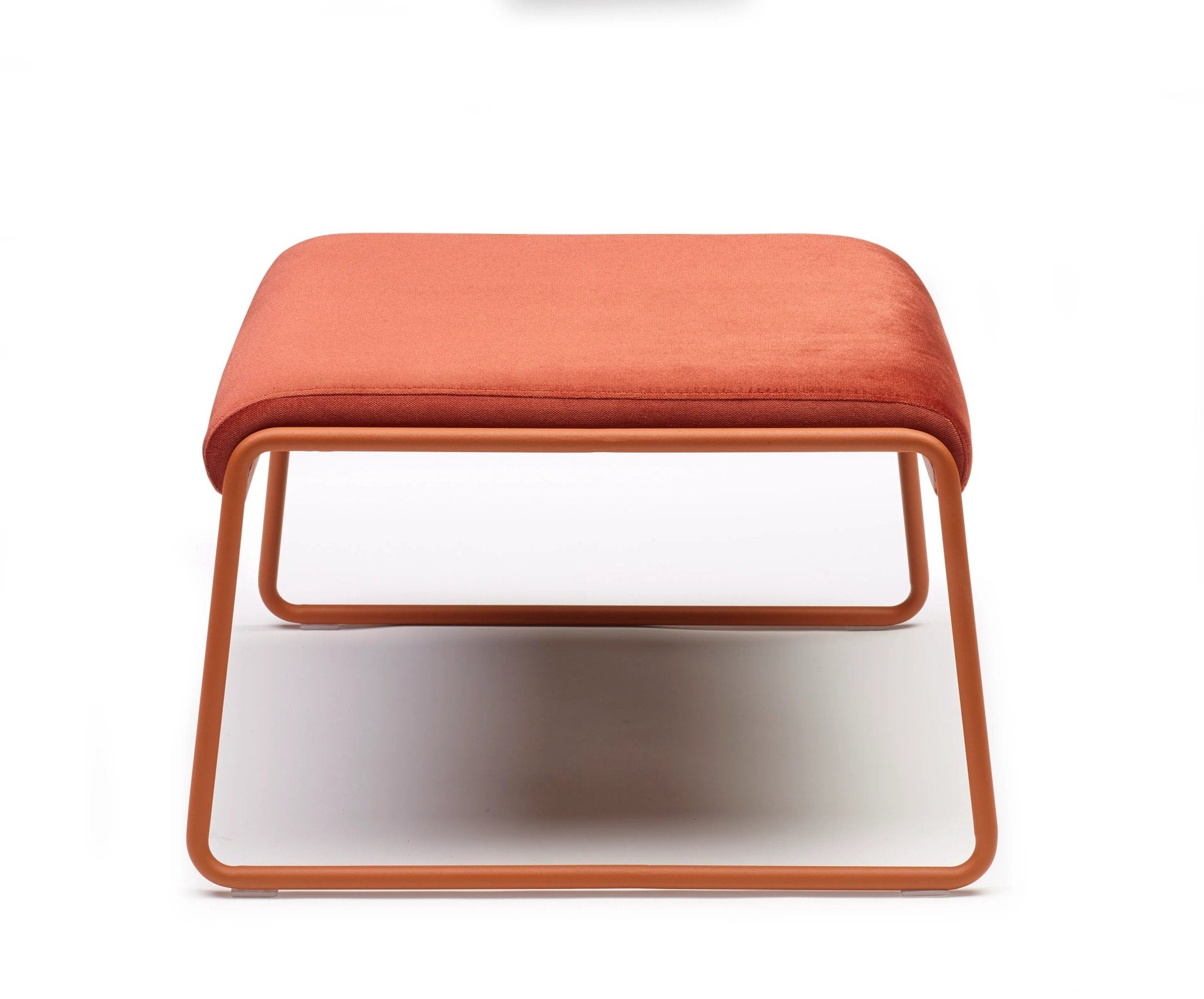 LISA LOUNGE - Basic Collection Kft.
