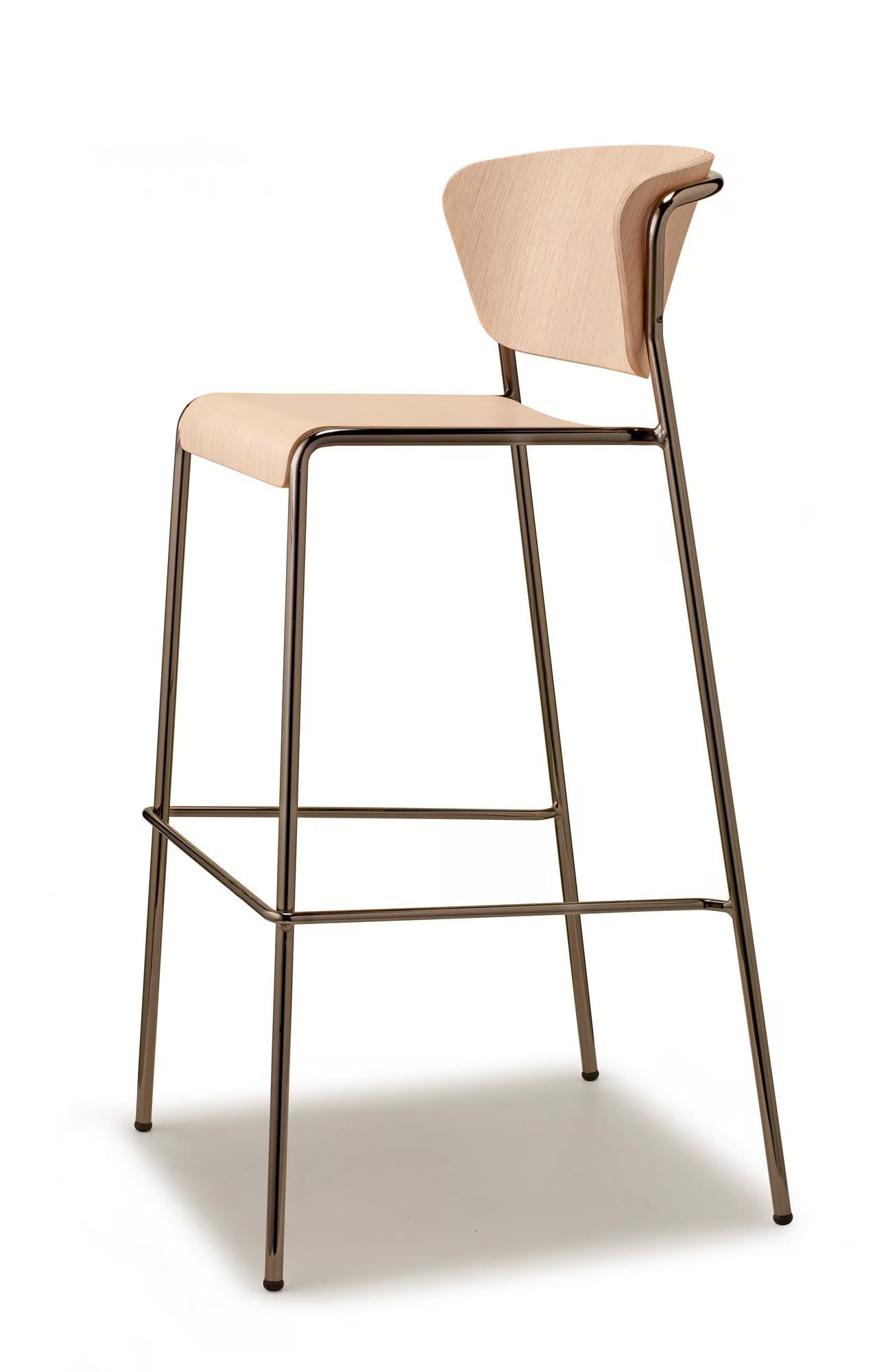 LISA WOOD - Basic Collection Kft.