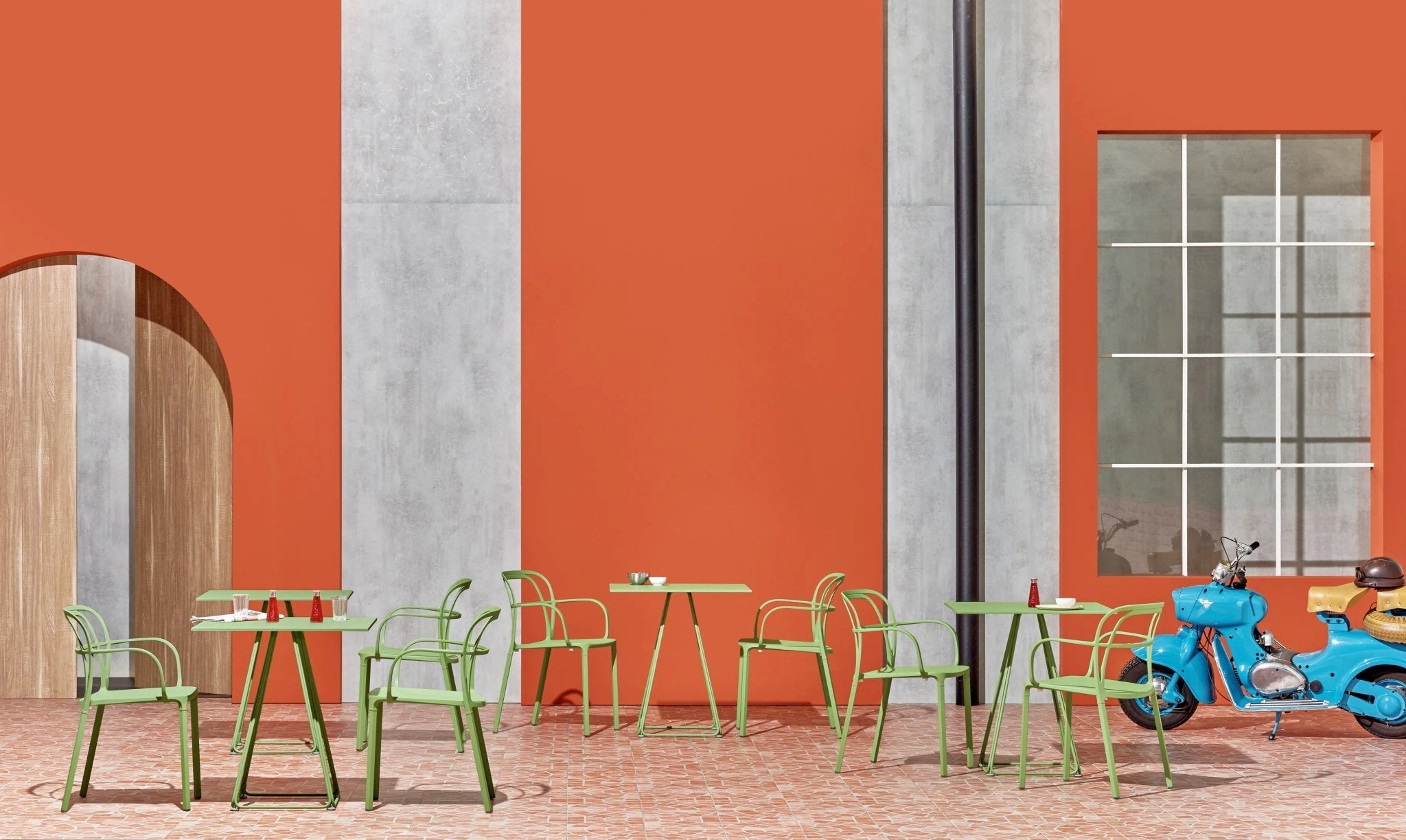 LUNAR 5440 | Round table - Basic Collection Kft.