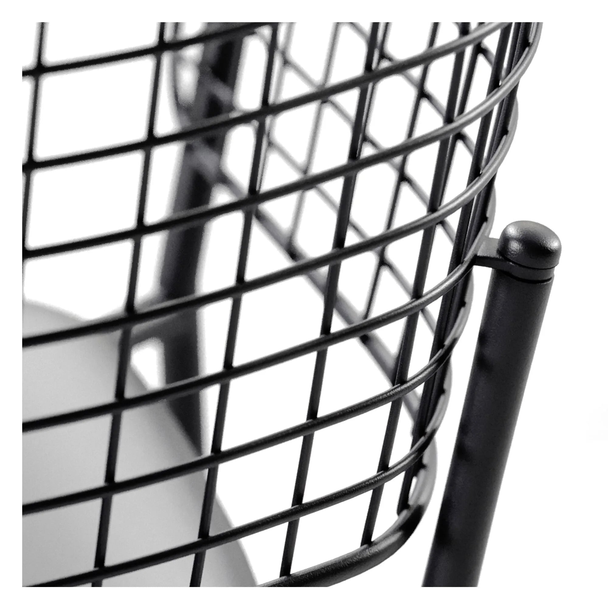 LYZE - Basic Collection Kft.