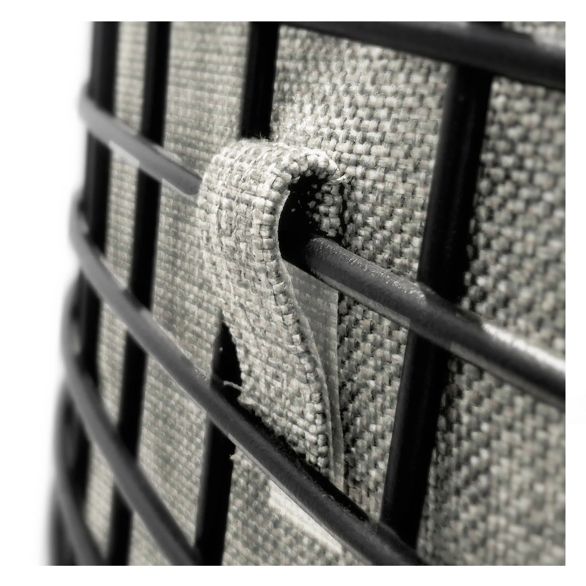 LYZE - Basic Collection Kft.