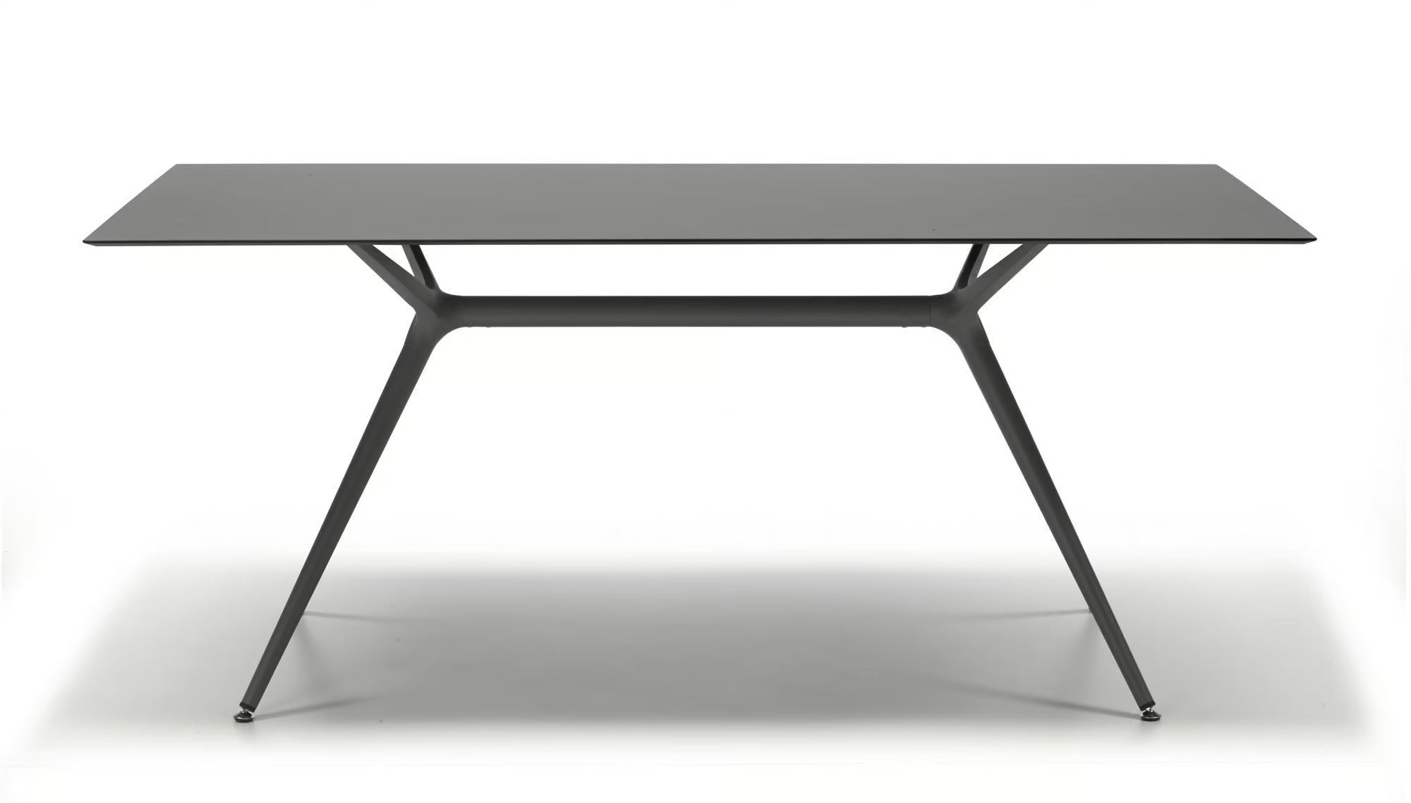 METROPOLIS L - Basic Collection Kft.
