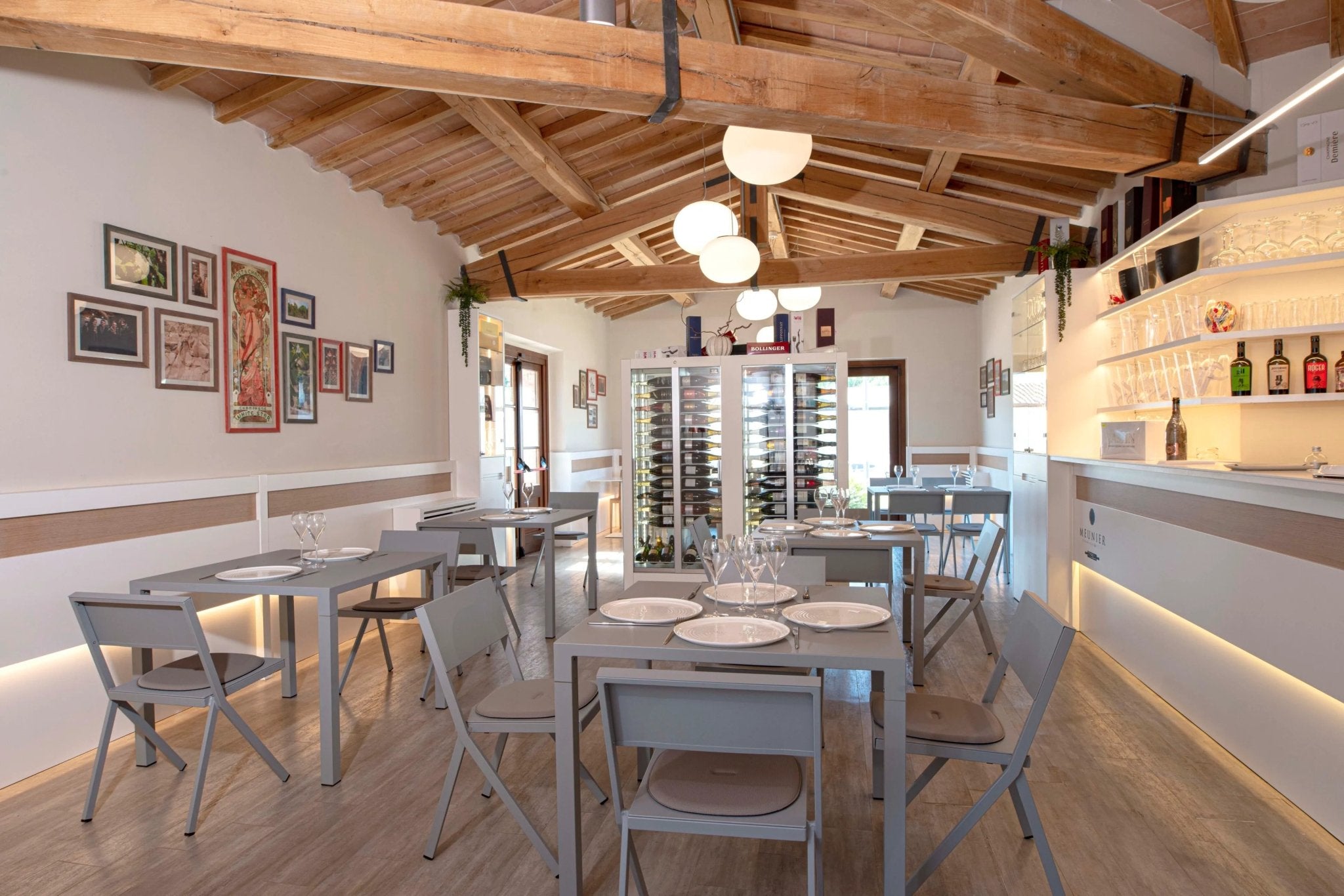 MIA - Basic Collection Kft.