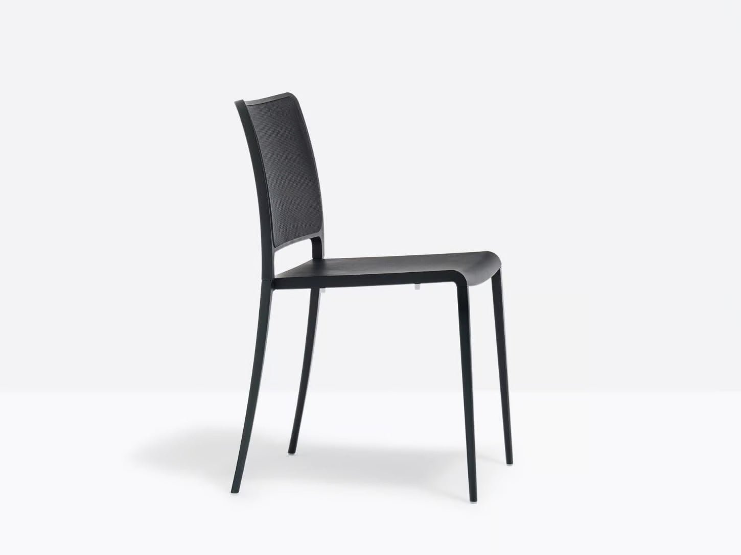 MYA 701 - Basic Collection Kft.