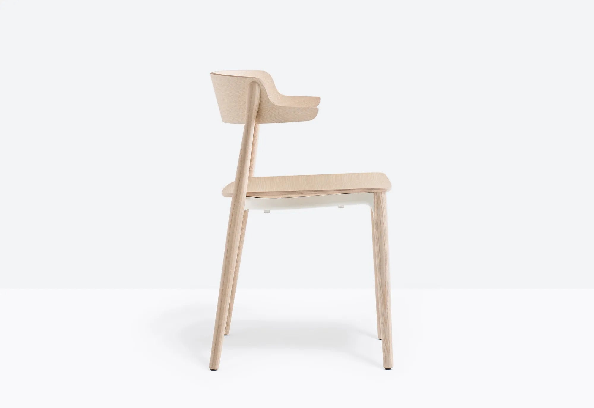 NEMEA 2825 - Basic Collection Kft.