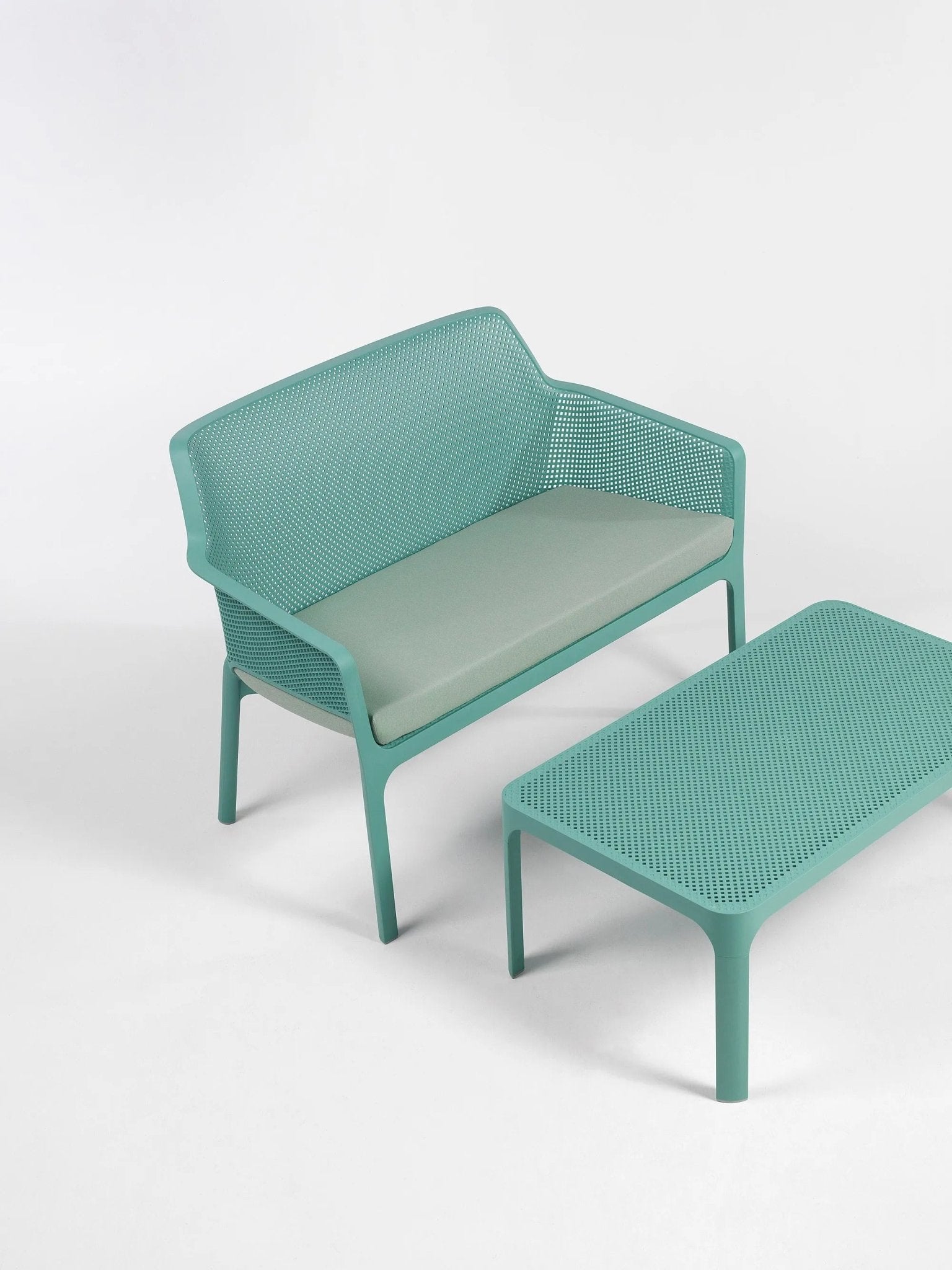 NET TABLE 100 - Basic Collection Kft.
