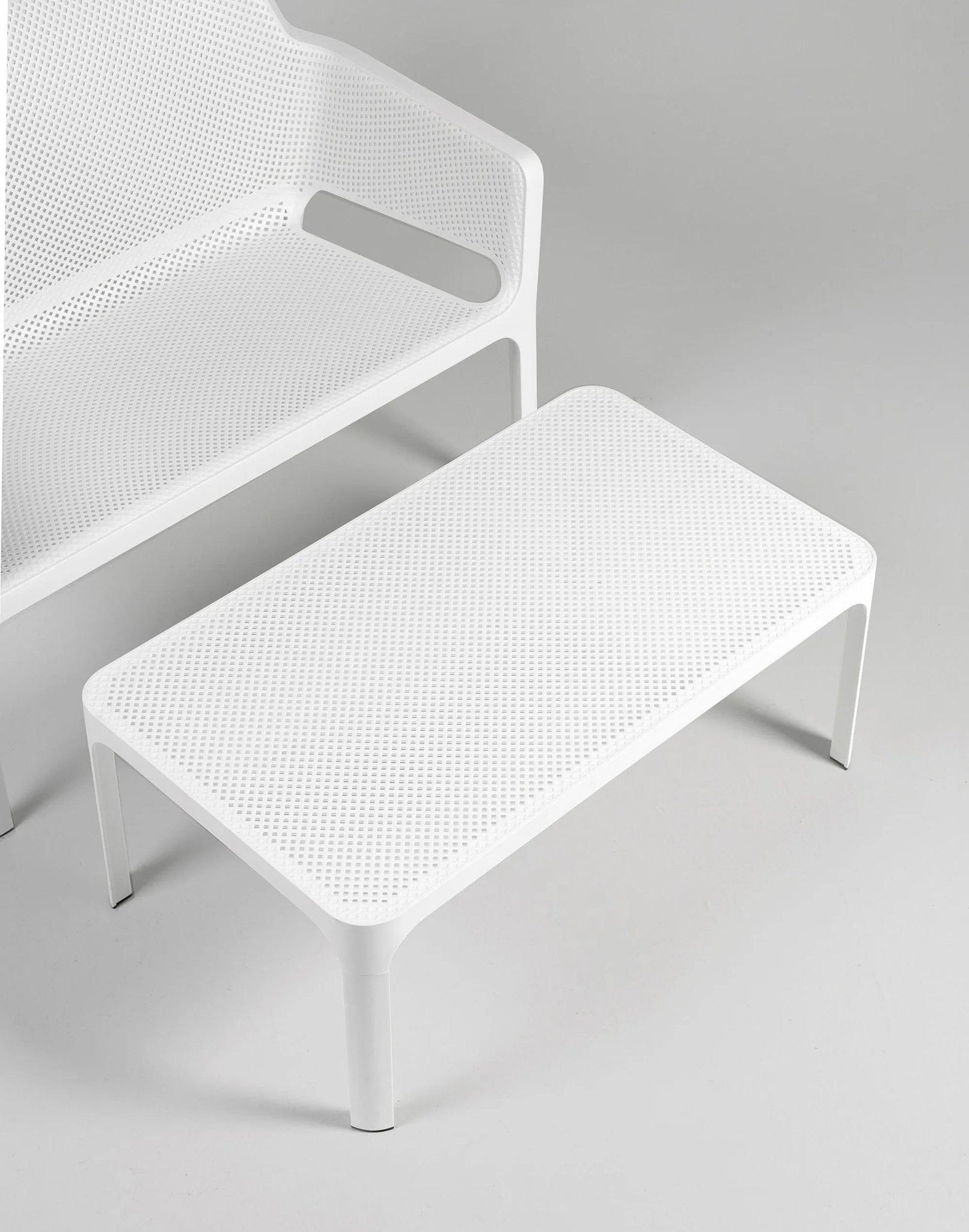 NET TABLE 100 - Basic Collection Kft.