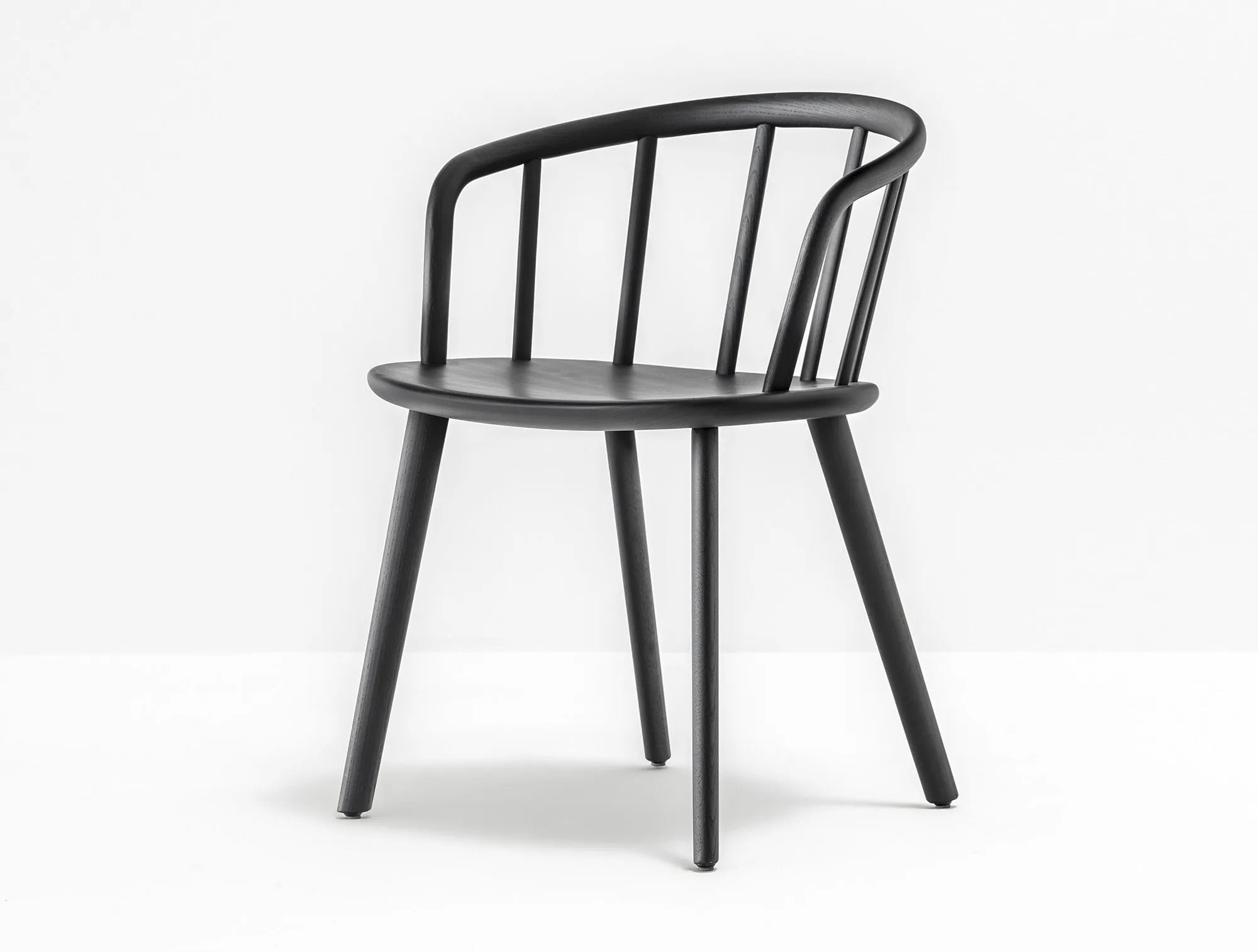 NYM 2835 - Basic Collection Kft.