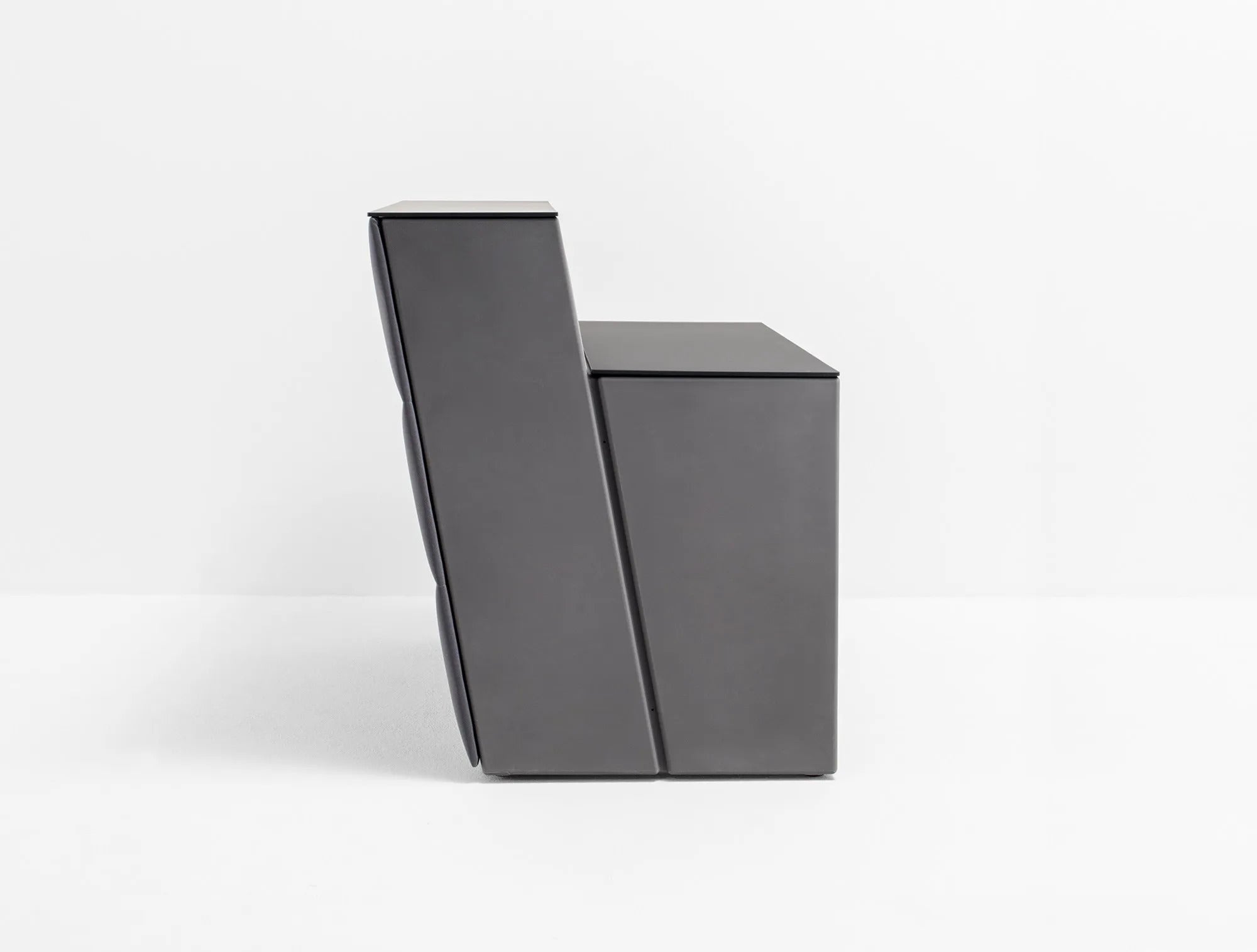 OBLIQUE OBA - Basic Collection Kft.