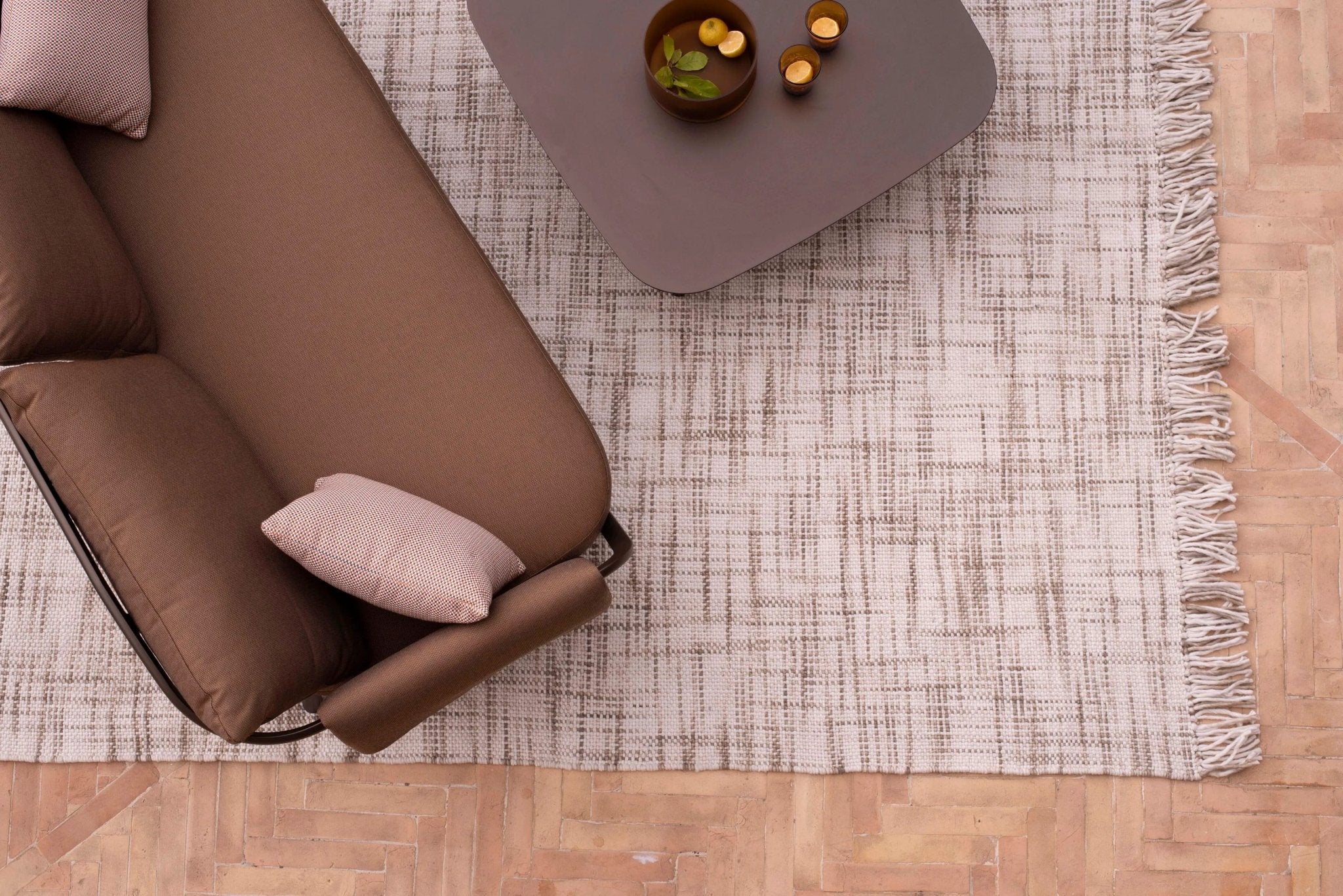 OTTOMAN - Basic Collection Kft.