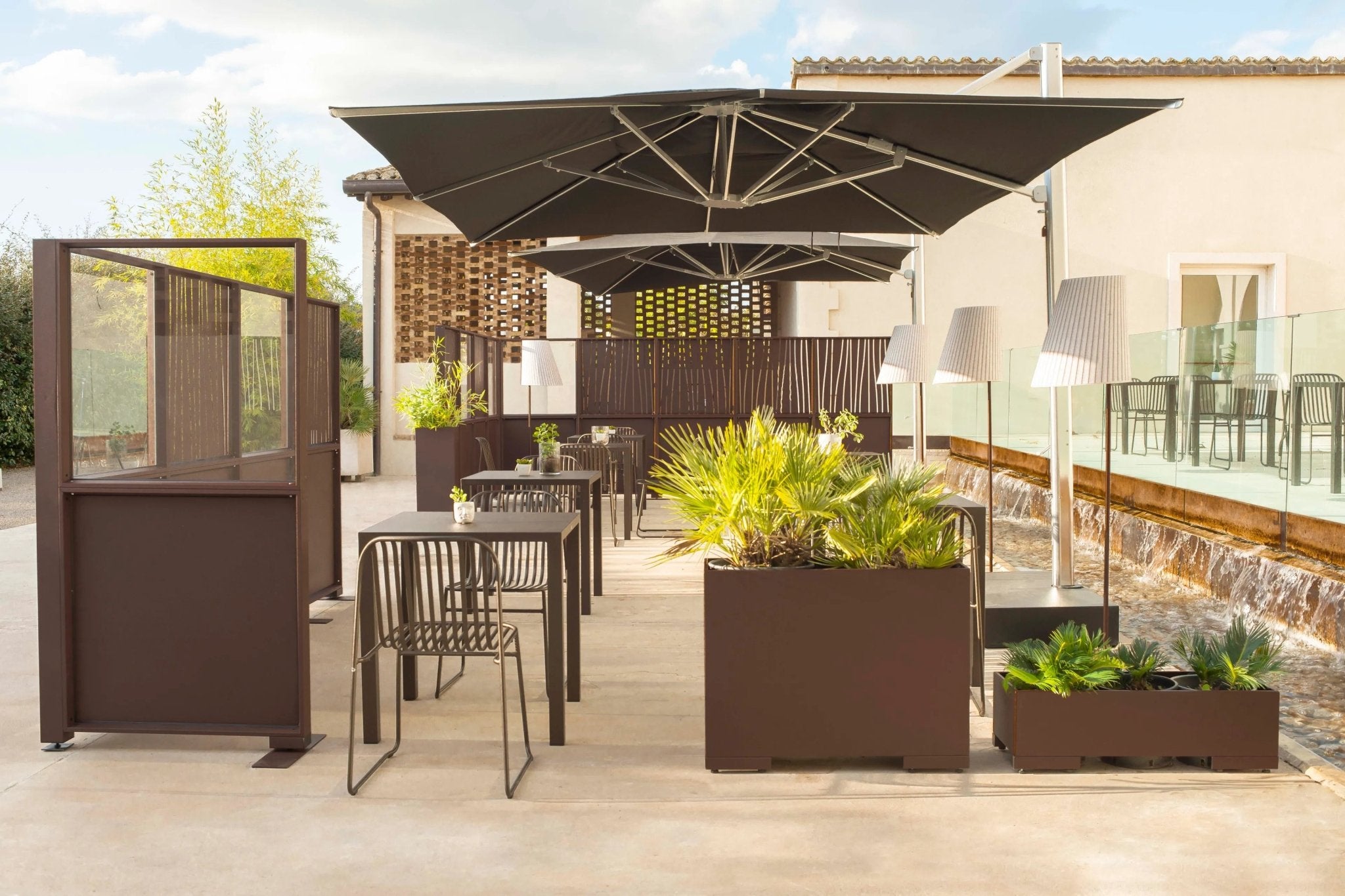 PATCHWALL - Basic Collection Kft.